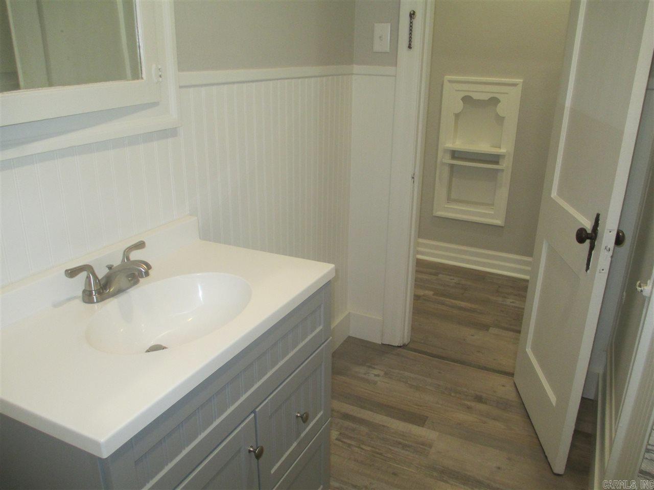 Gentry-Watson & Quarrels - Residential Lease