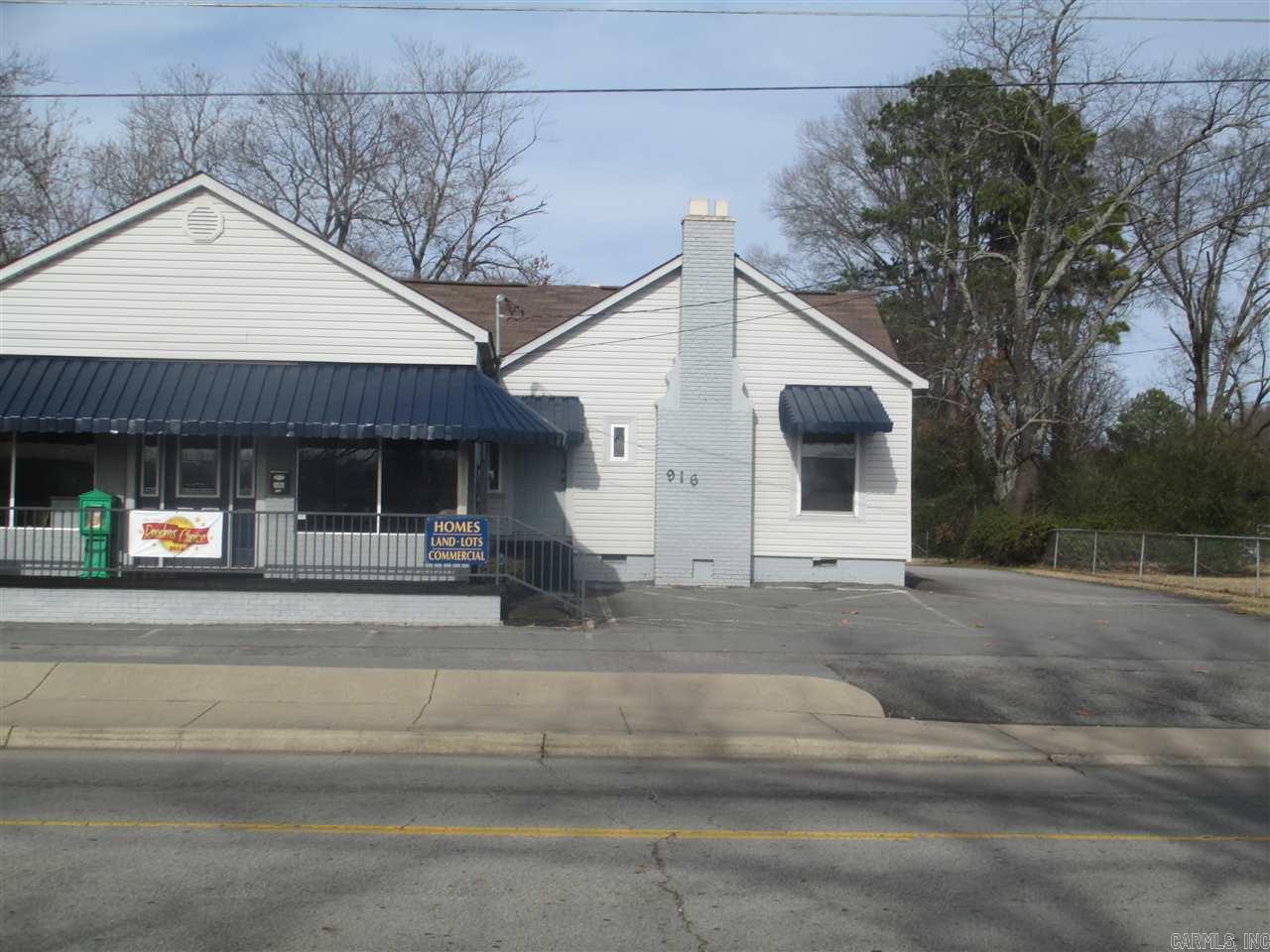 Gentry-Watson & Quarrels - Residential Lease