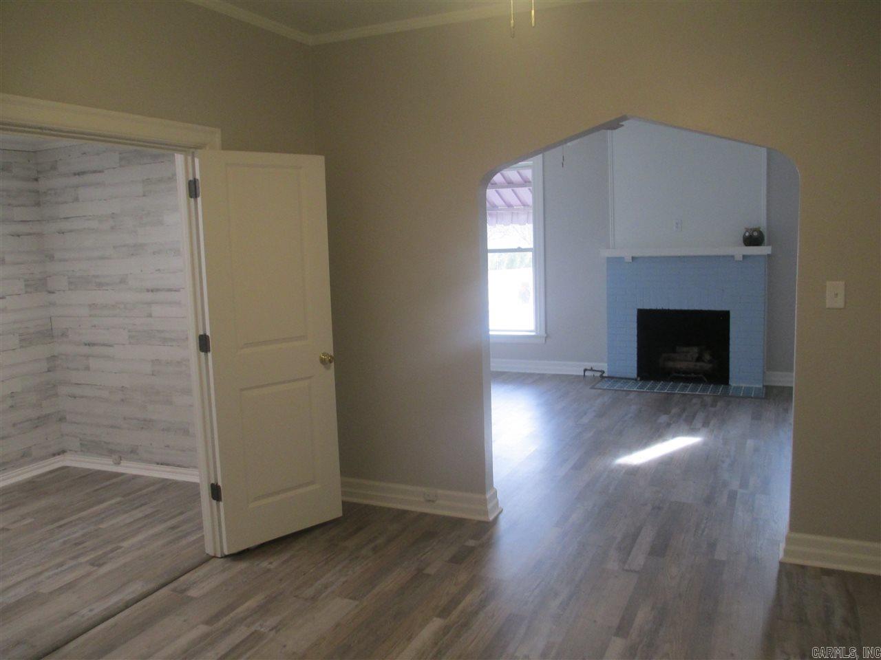 Gentry-Watson & Quarrels - Residential Lease