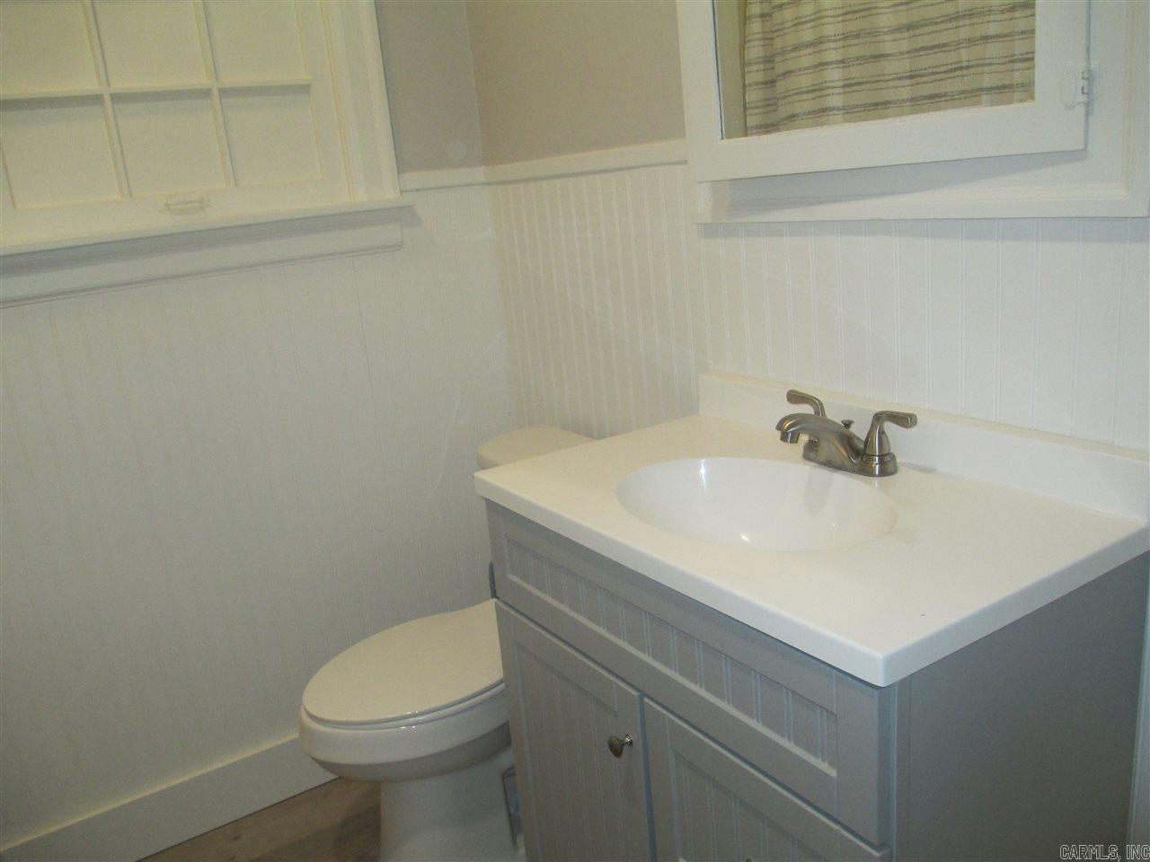 Gentry-Watson & Quarrels - Residential Lease