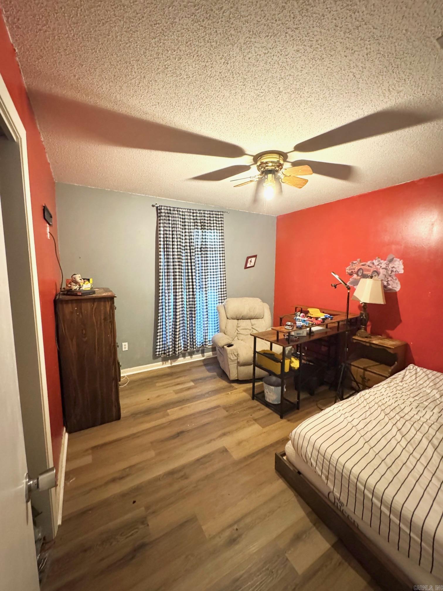 Vivian Manor - Residential