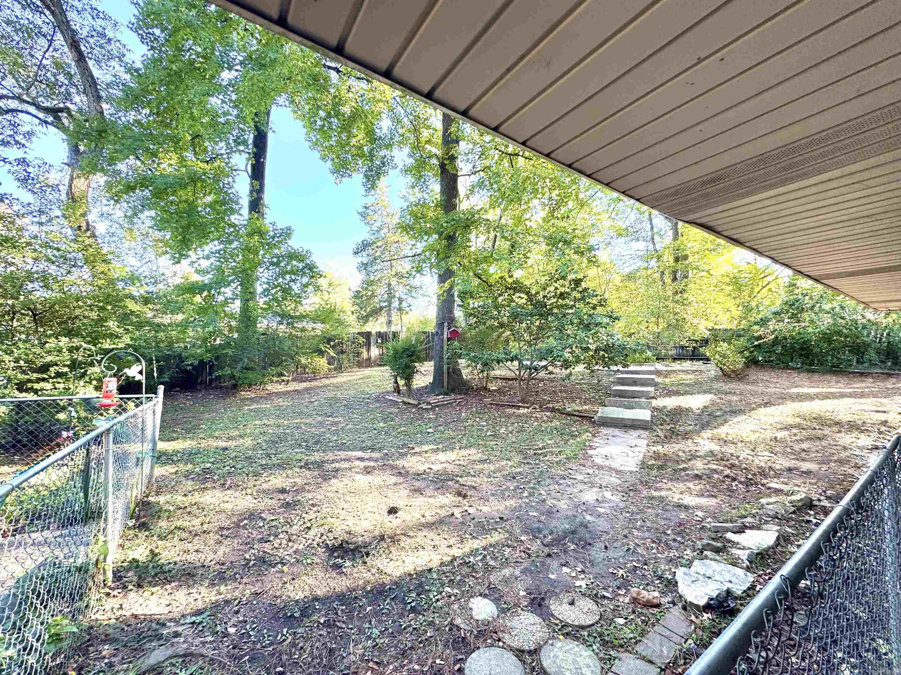 Vivian Manor - Residential