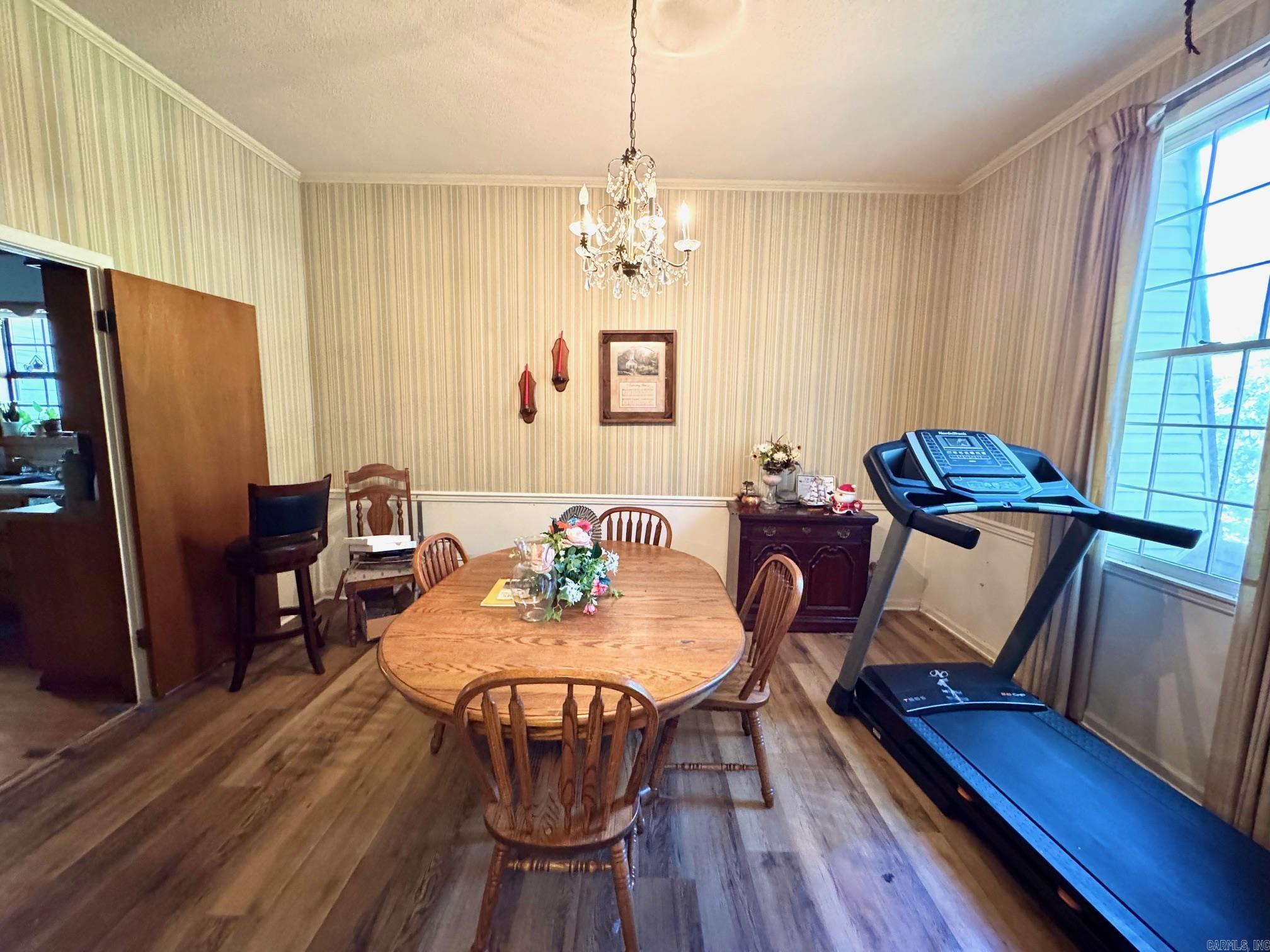 Vivian Manor - Residential