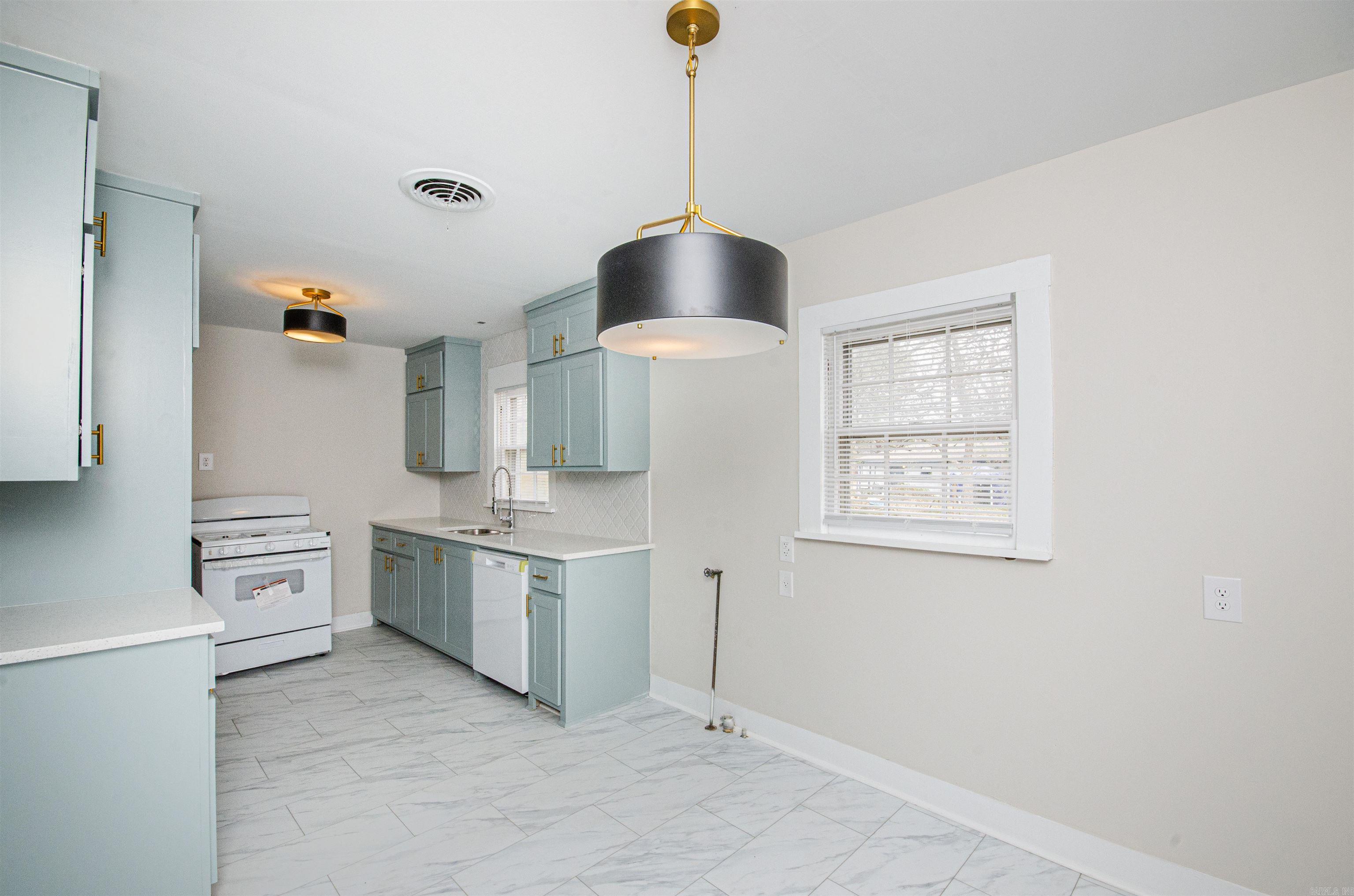 Thornton Replat - Residential