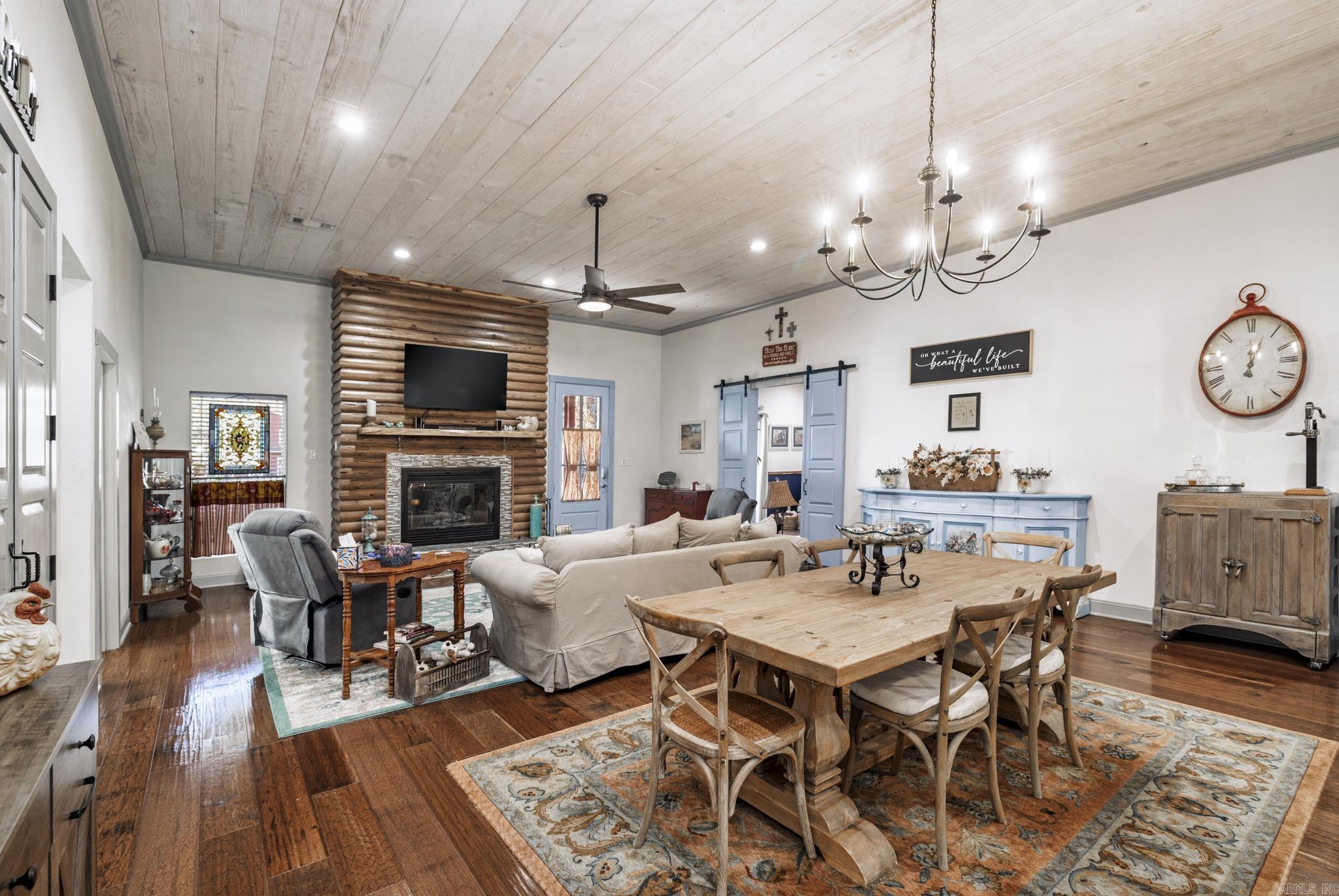 Metes & Bounds - Residential