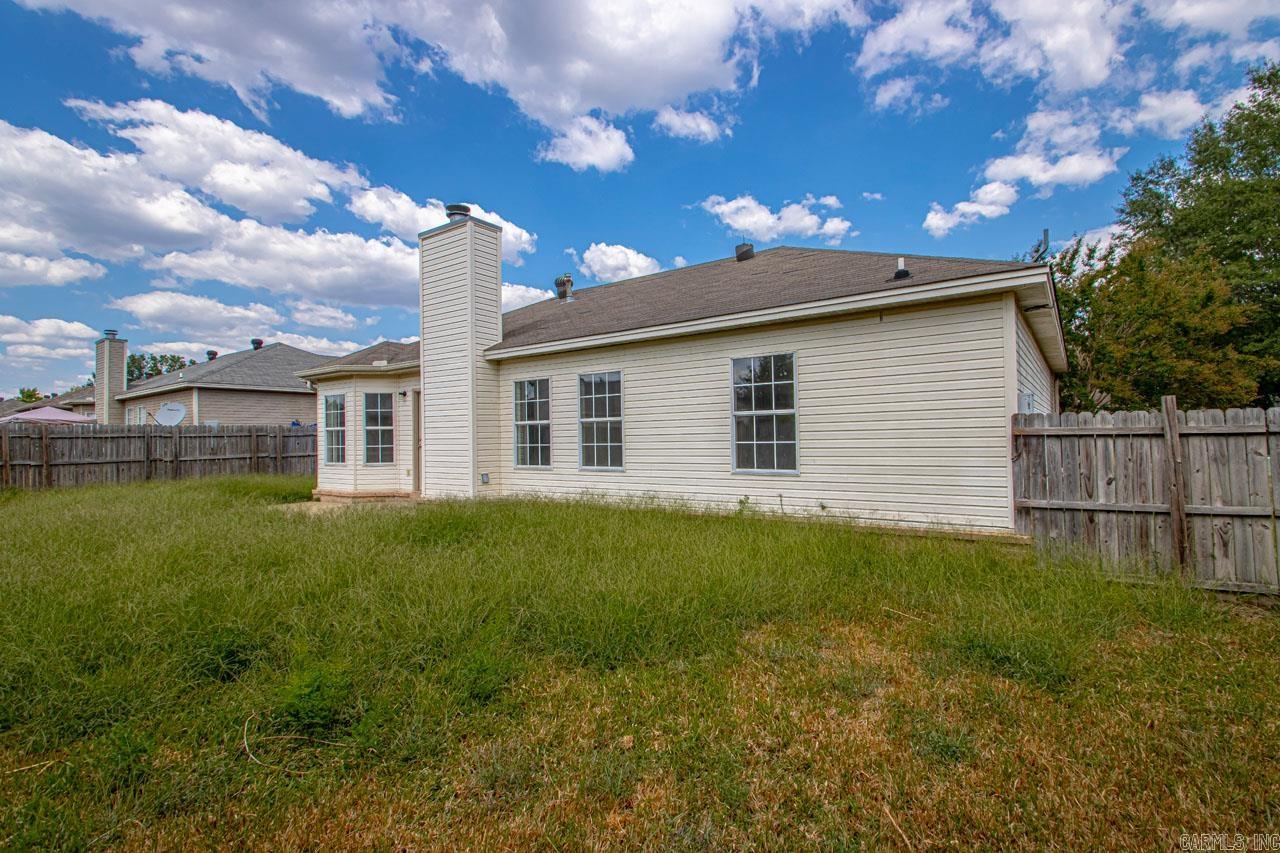 HUNTERS RUN - Residential