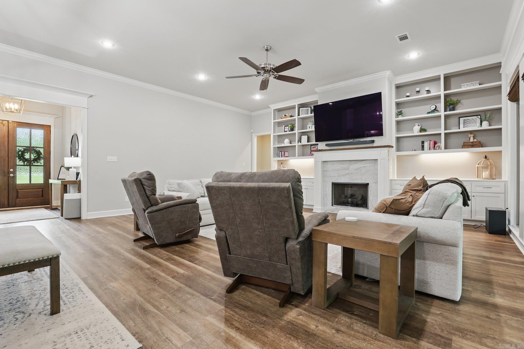 WESTCLIFFE - Residential