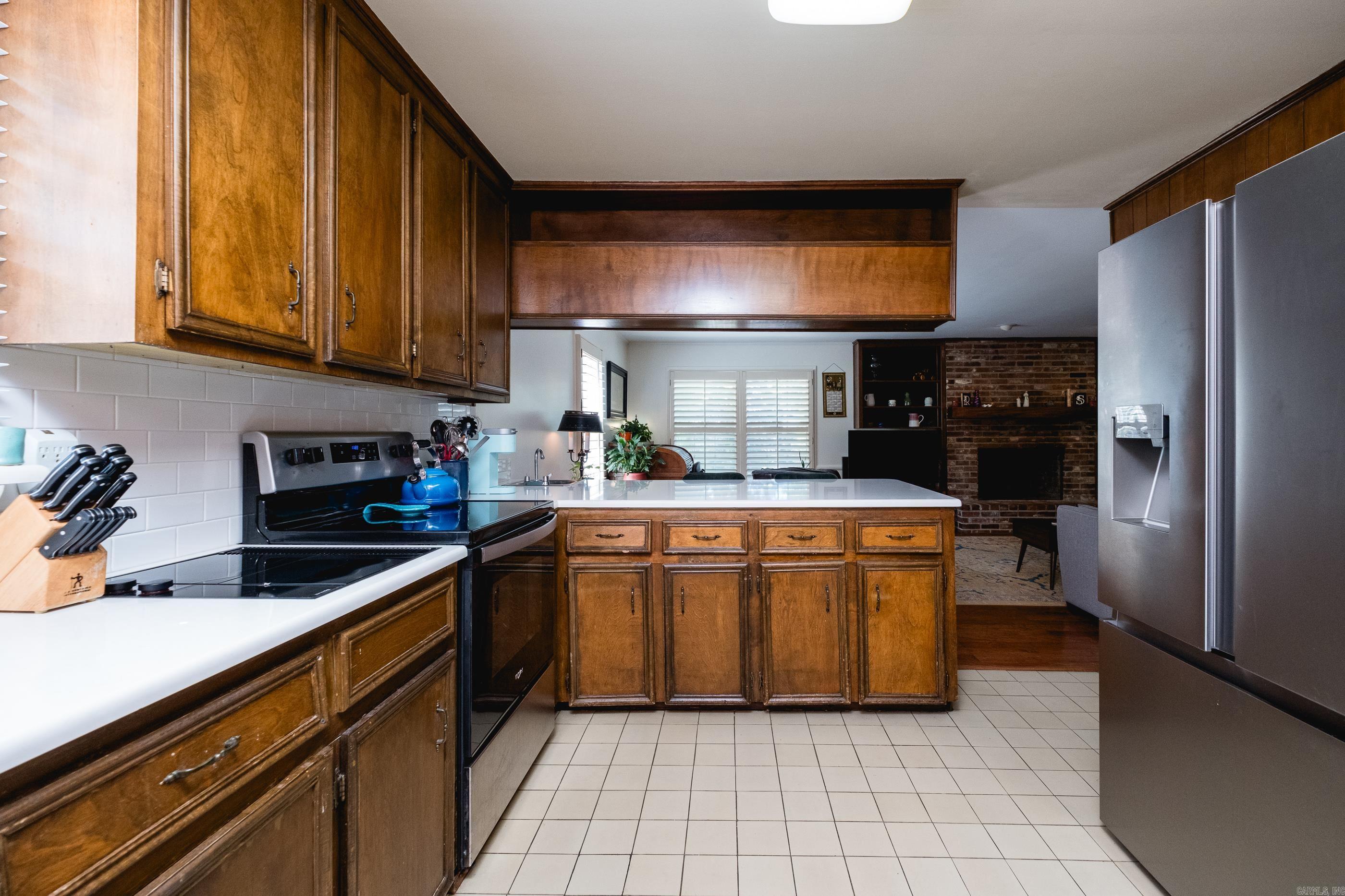 HALL COVE - Residential