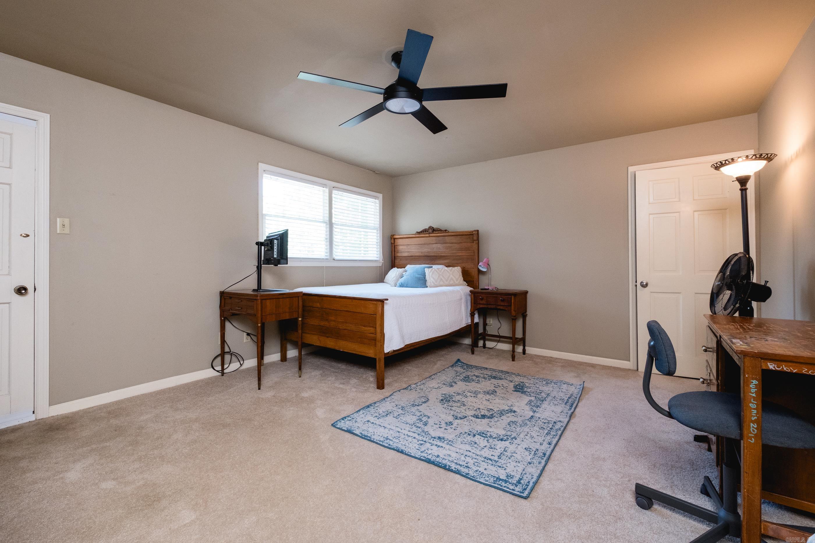 HALL COVE - Residential