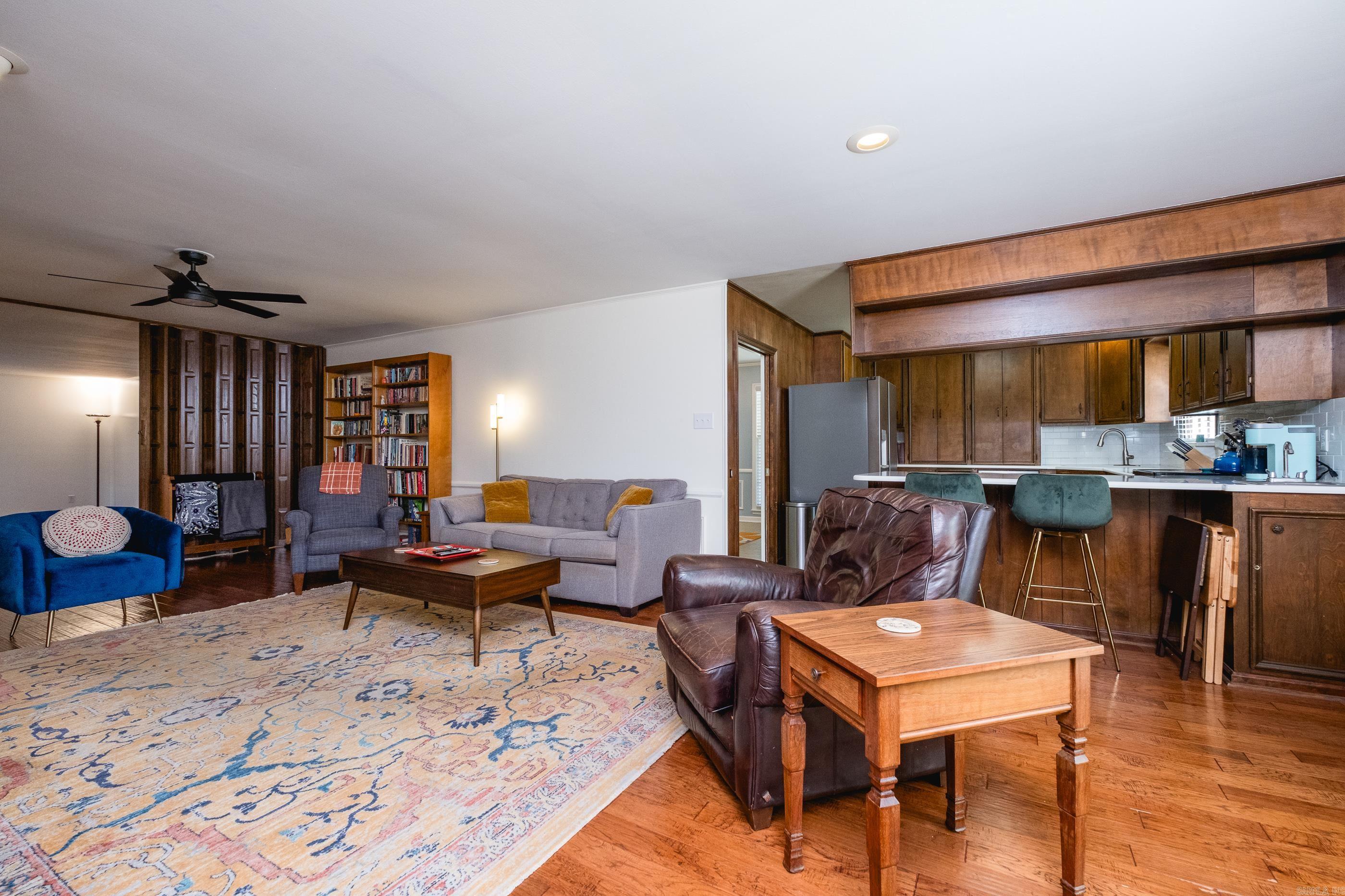 HALL COVE - Residential