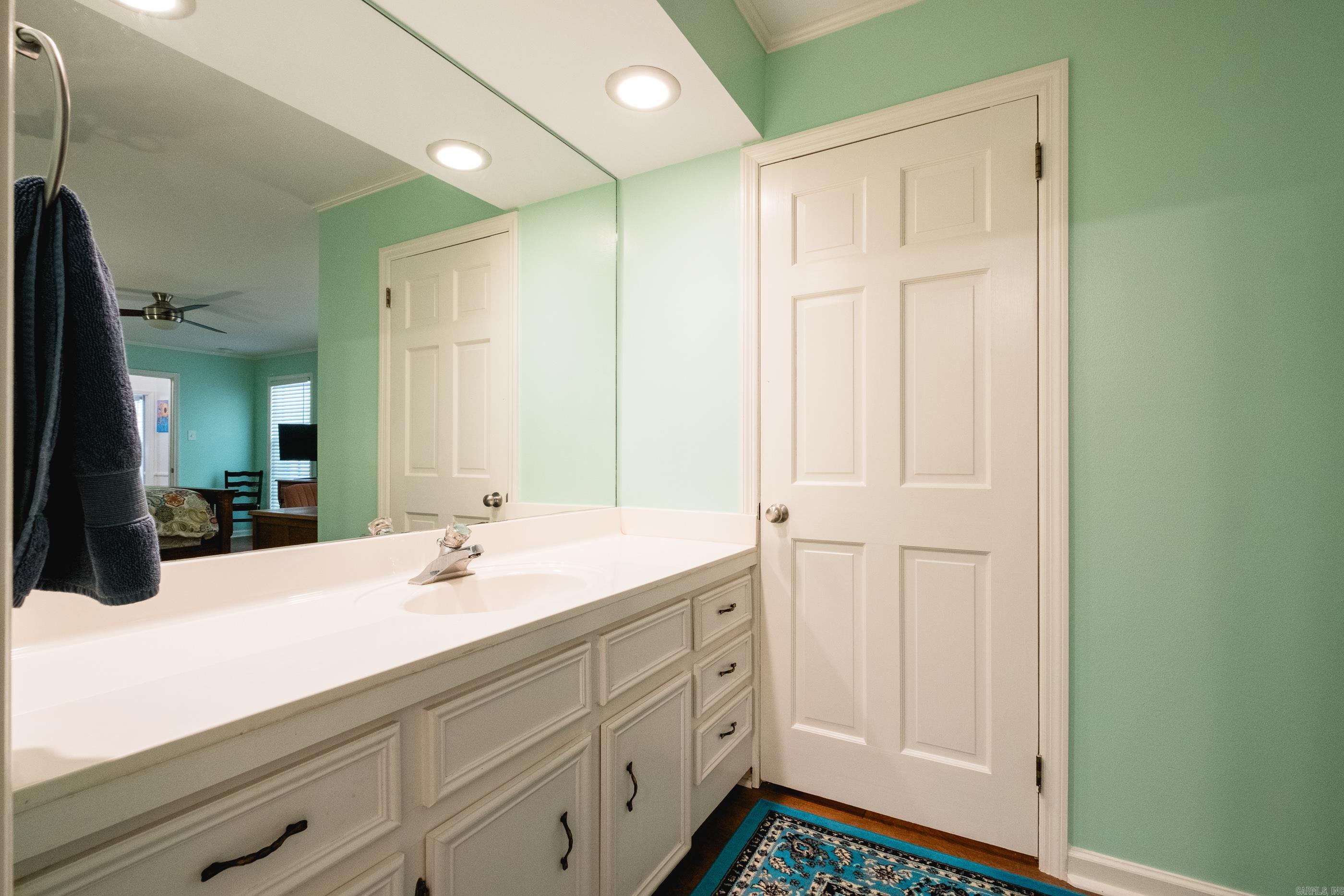 HALL COVE - Residential