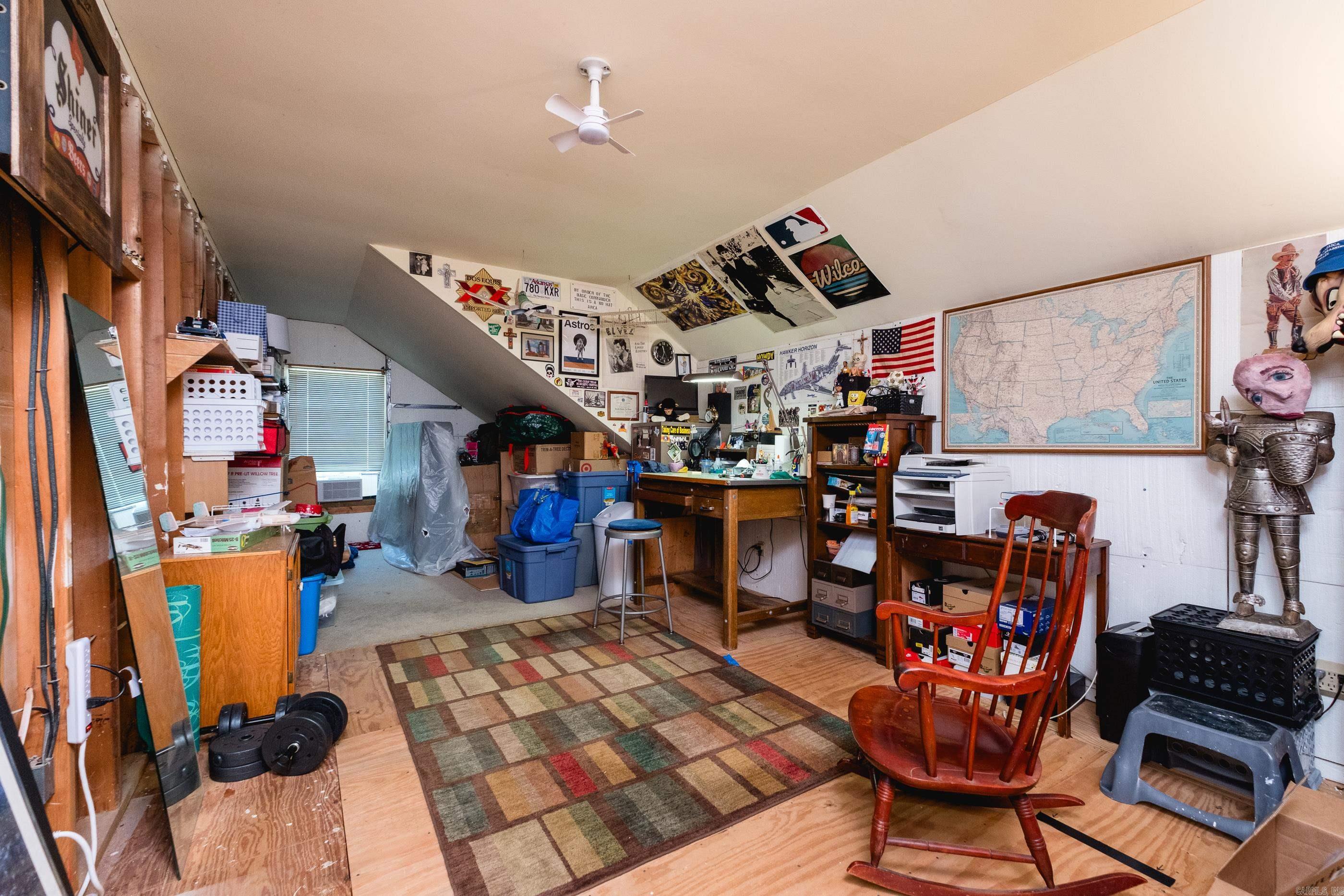 HALL COVE - Residential