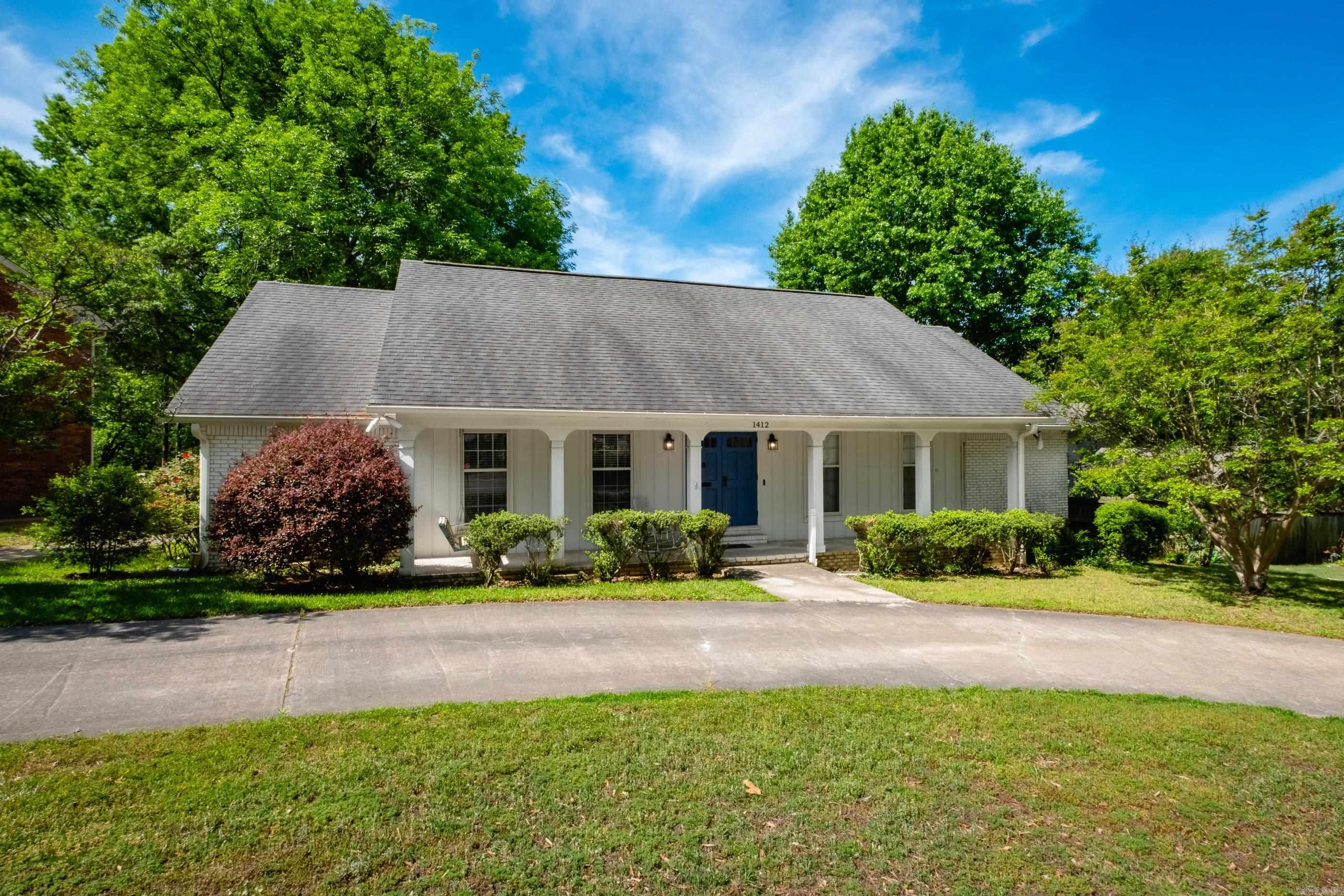 HALL COVE - Residential