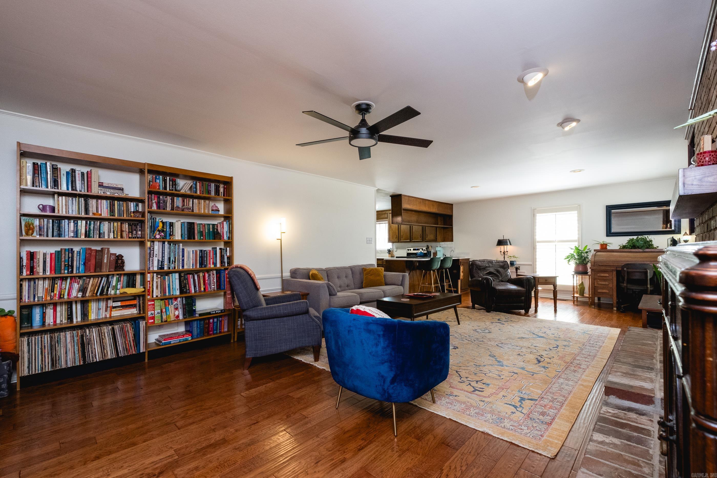 HALL COVE - Residential