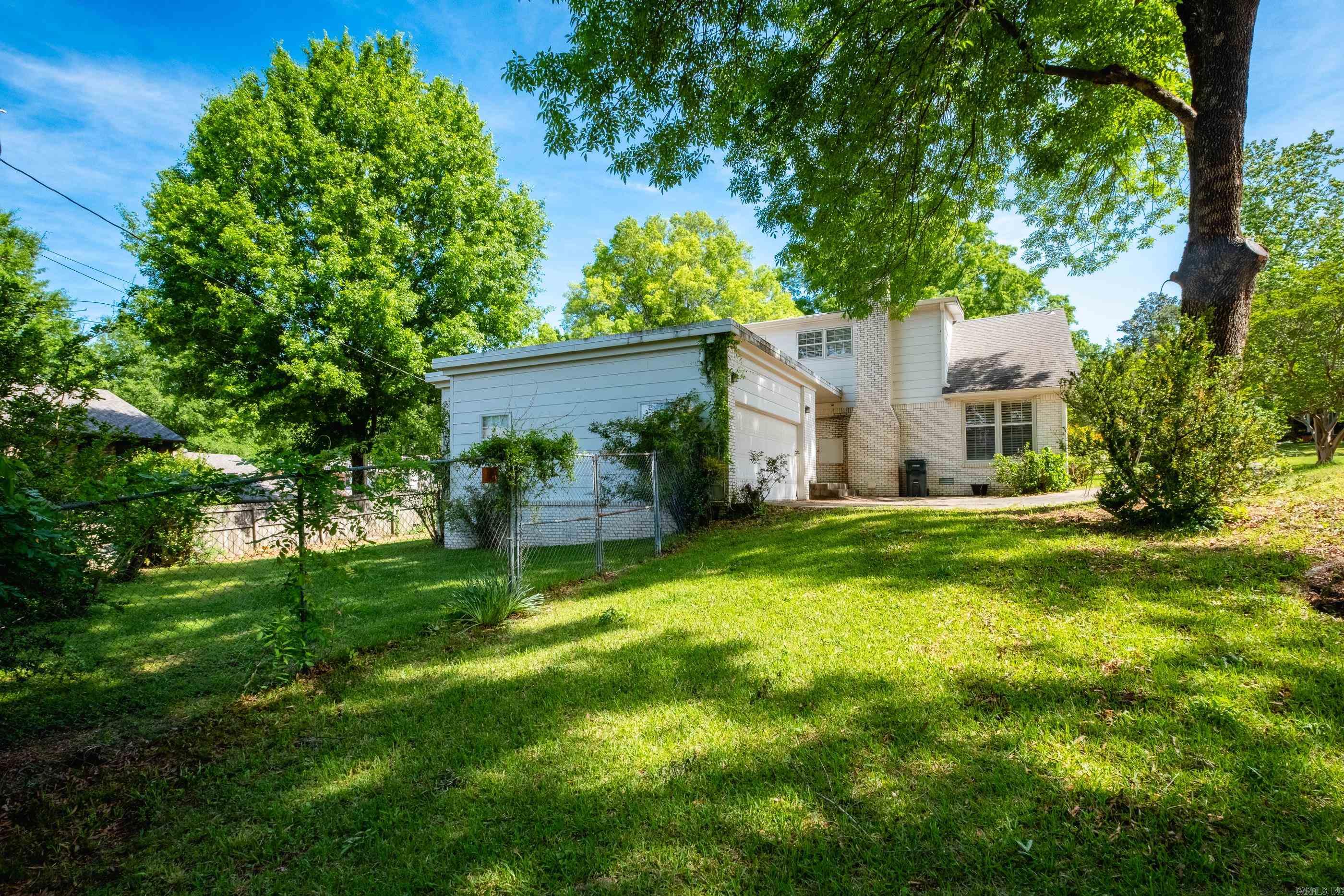 HALL COVE - Residential