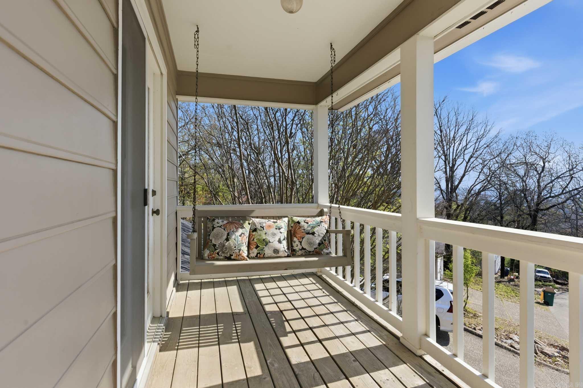 Marlowe Manor - Residential