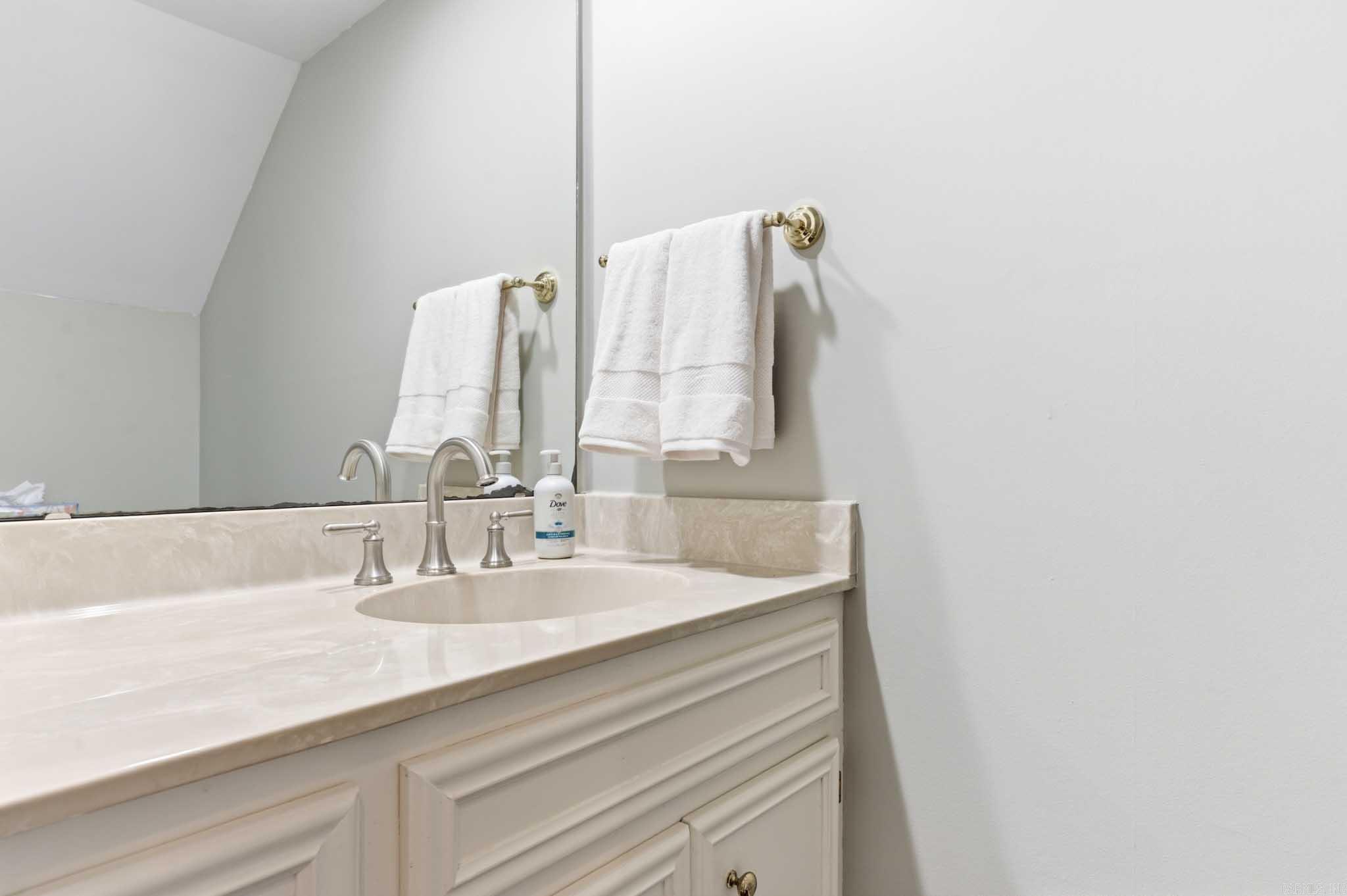 Marlowe Manor - Residential