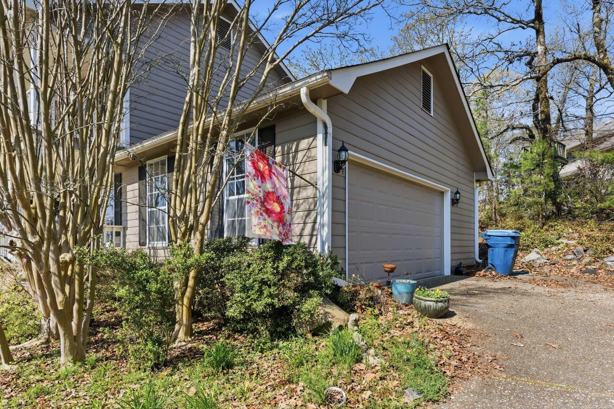 Marlowe Manor - Residential