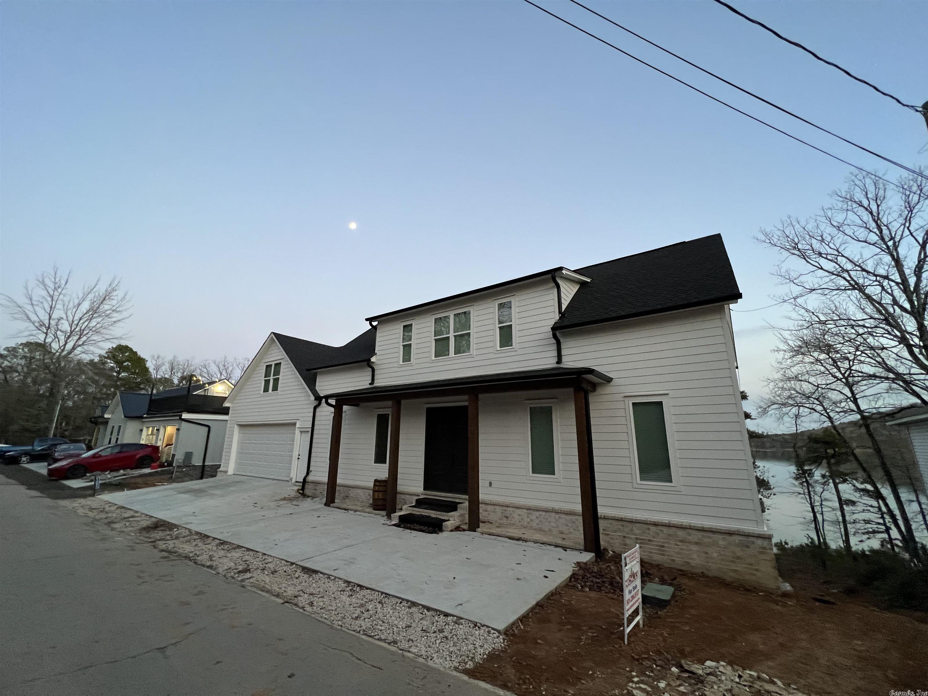 INDIAN HILLS - Residential