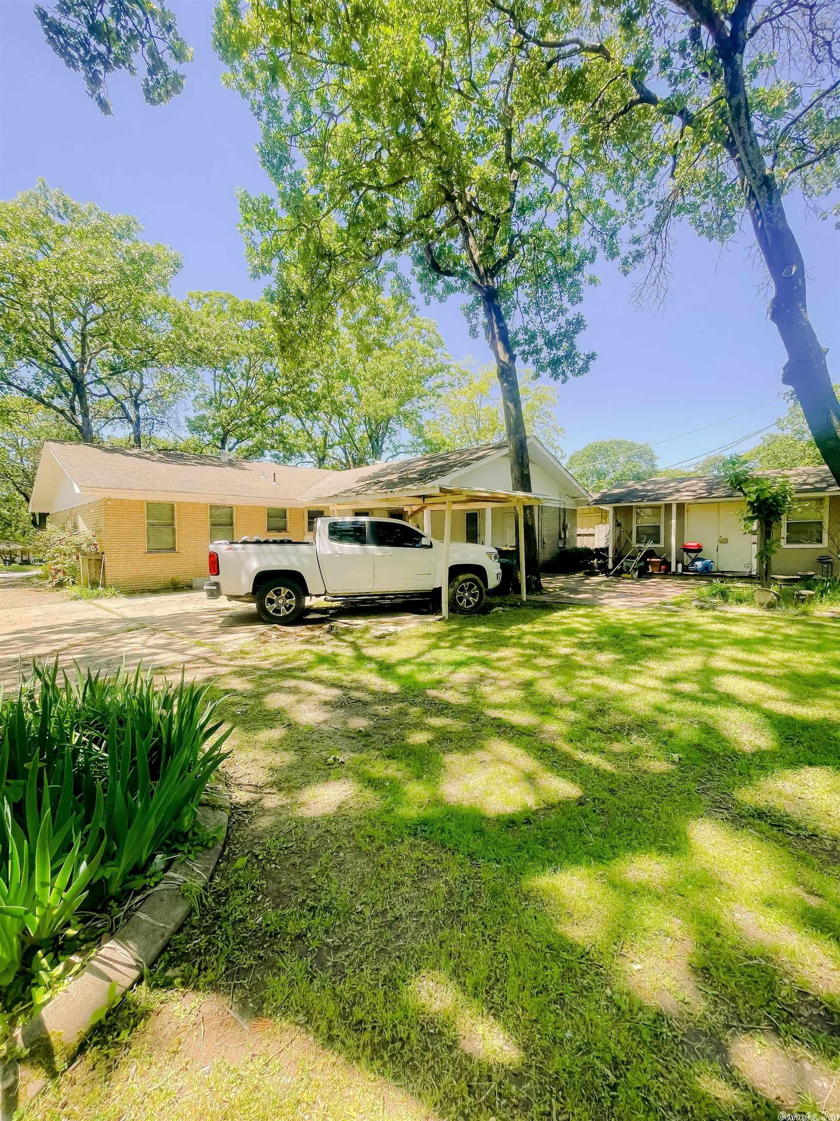 INDIAN HILLS - Residential