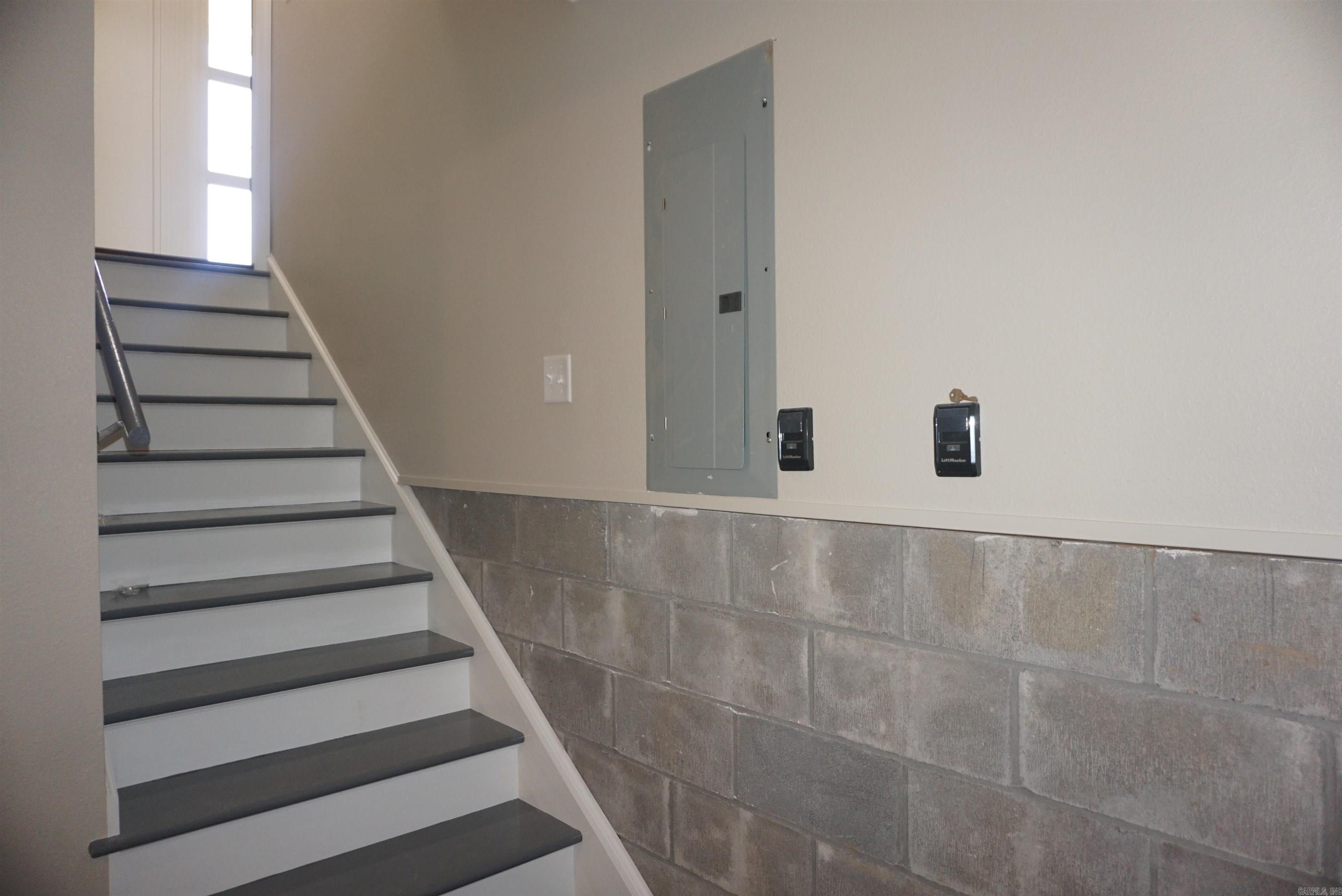 RIDGEWOOD S/D - Residential