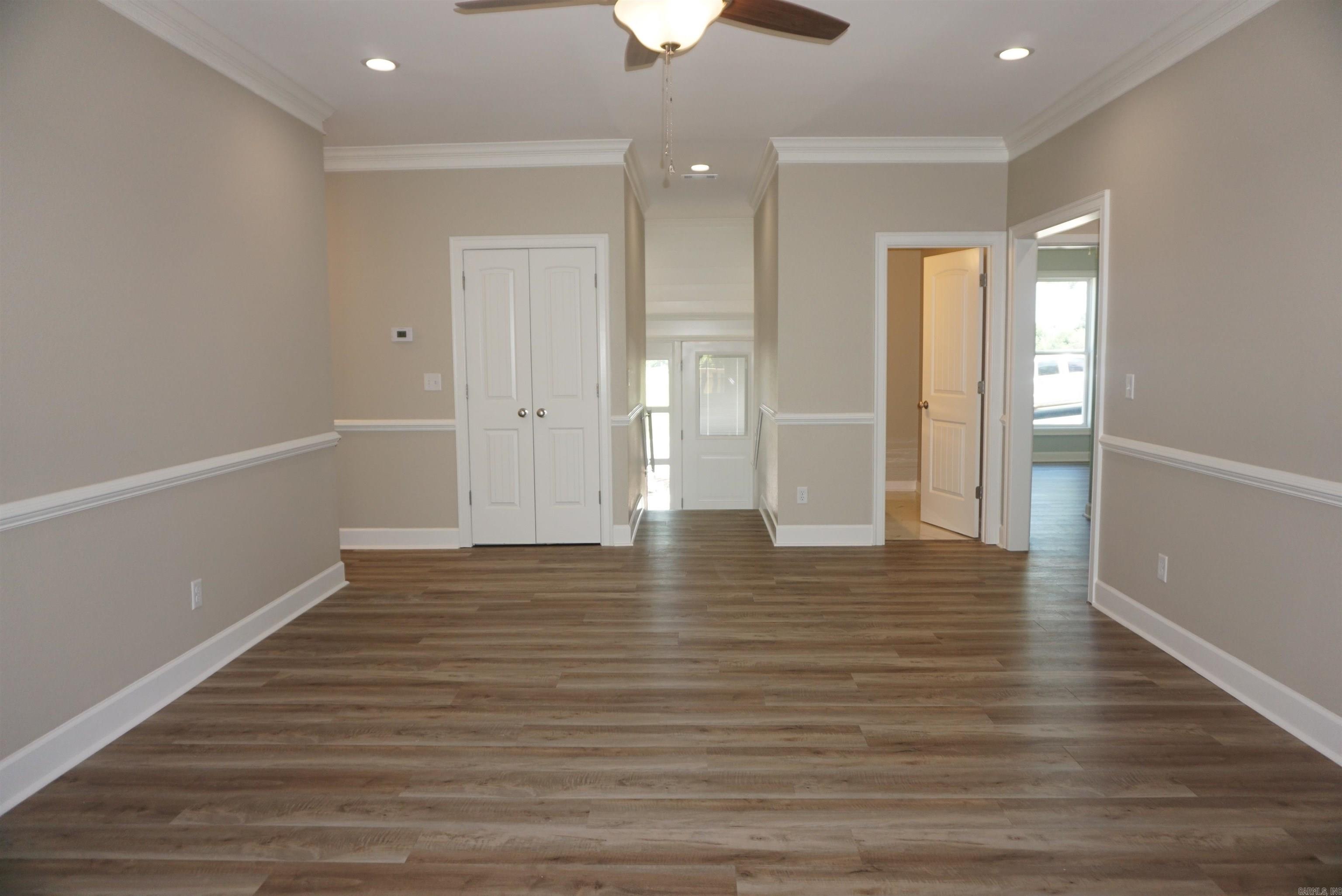 RIDGEWOOD S/D - Residential