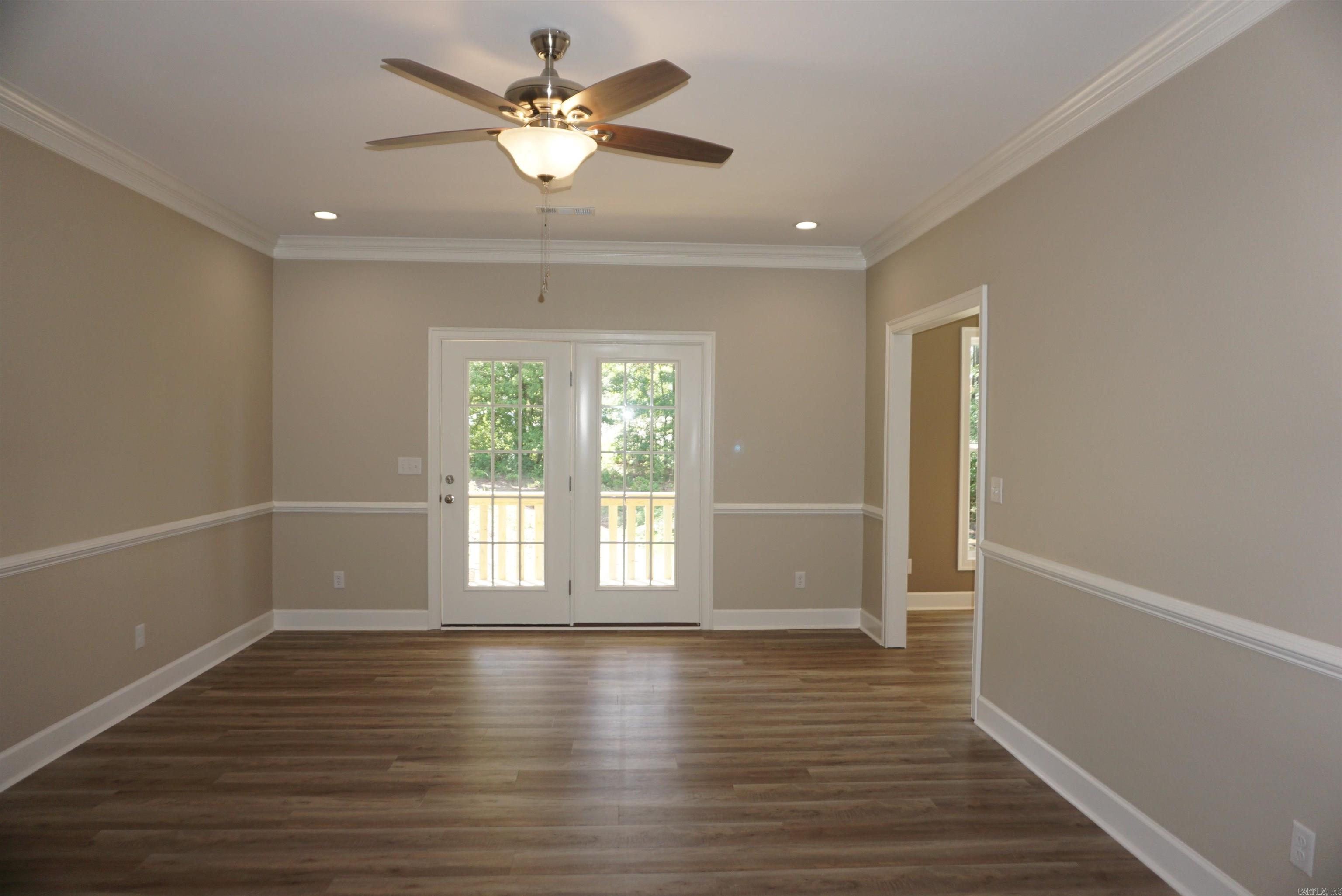 RIDGEWOOD S/D - Residential