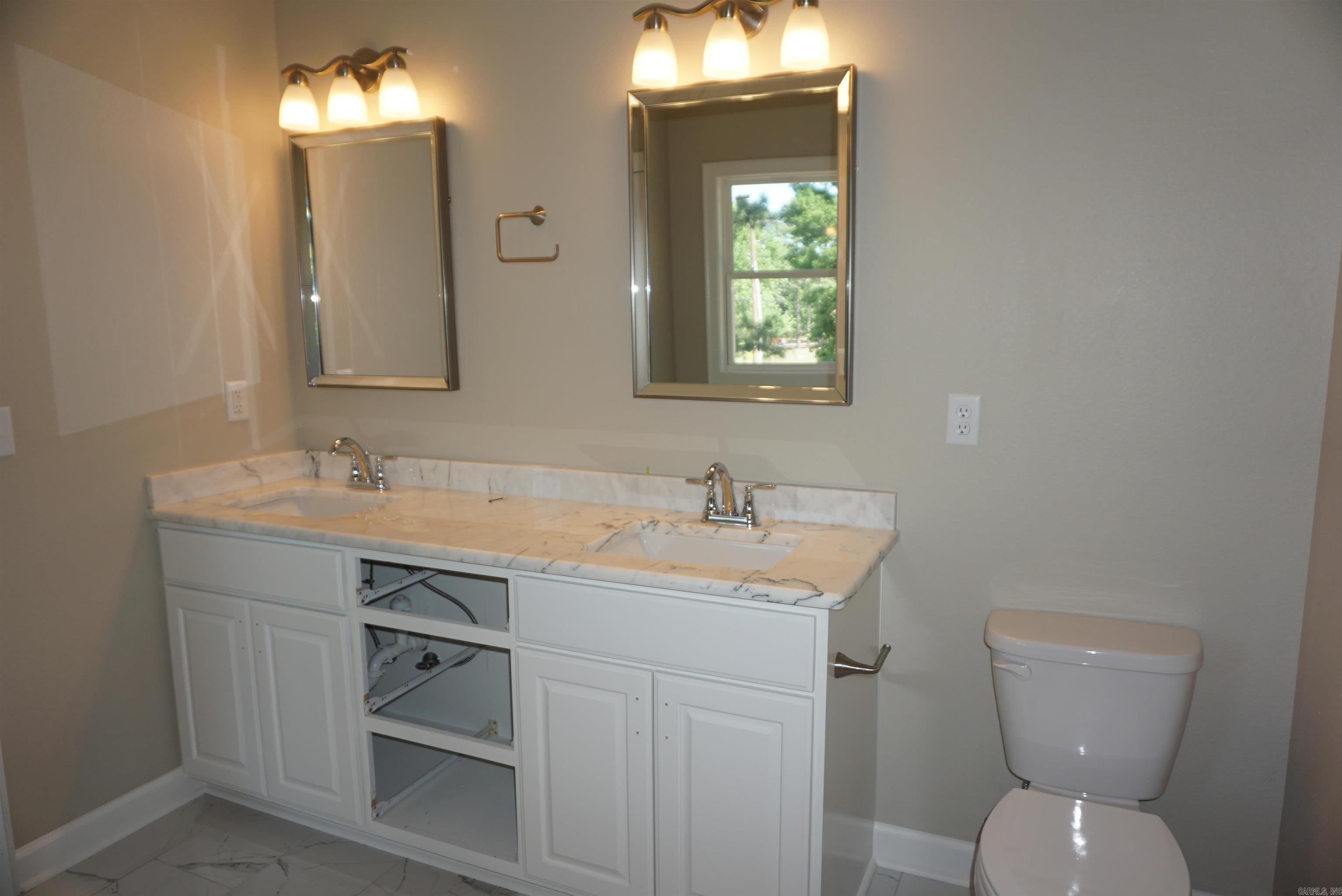 RIDGEWOOD S/D - Residential