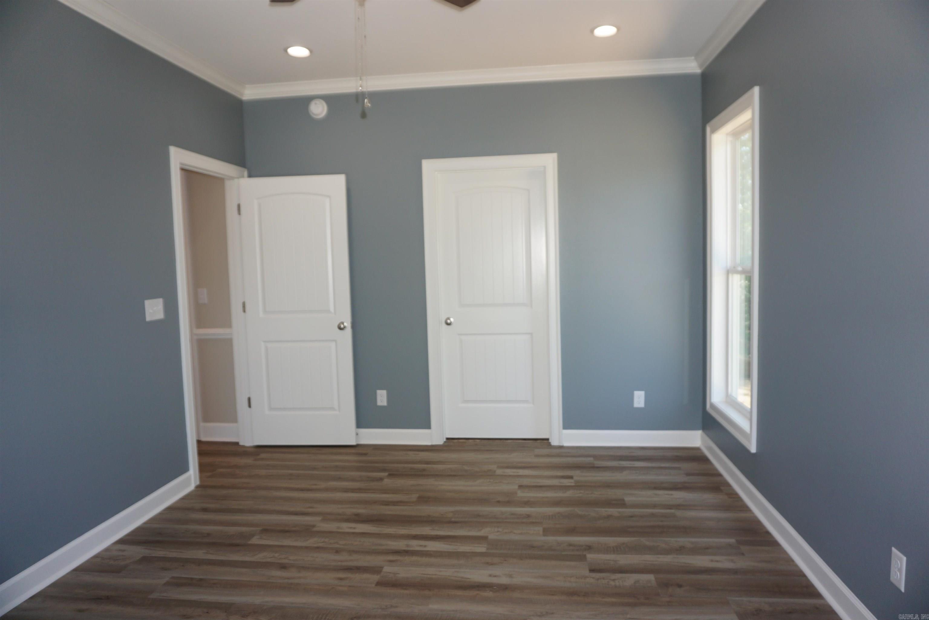 RIDGEWOOD S/D - Residential