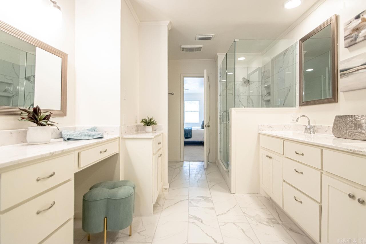 COUNTRY PLACE HPR - Residential