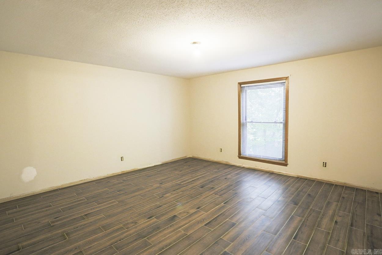 OTTER CREEK COMMUNITY - Residential