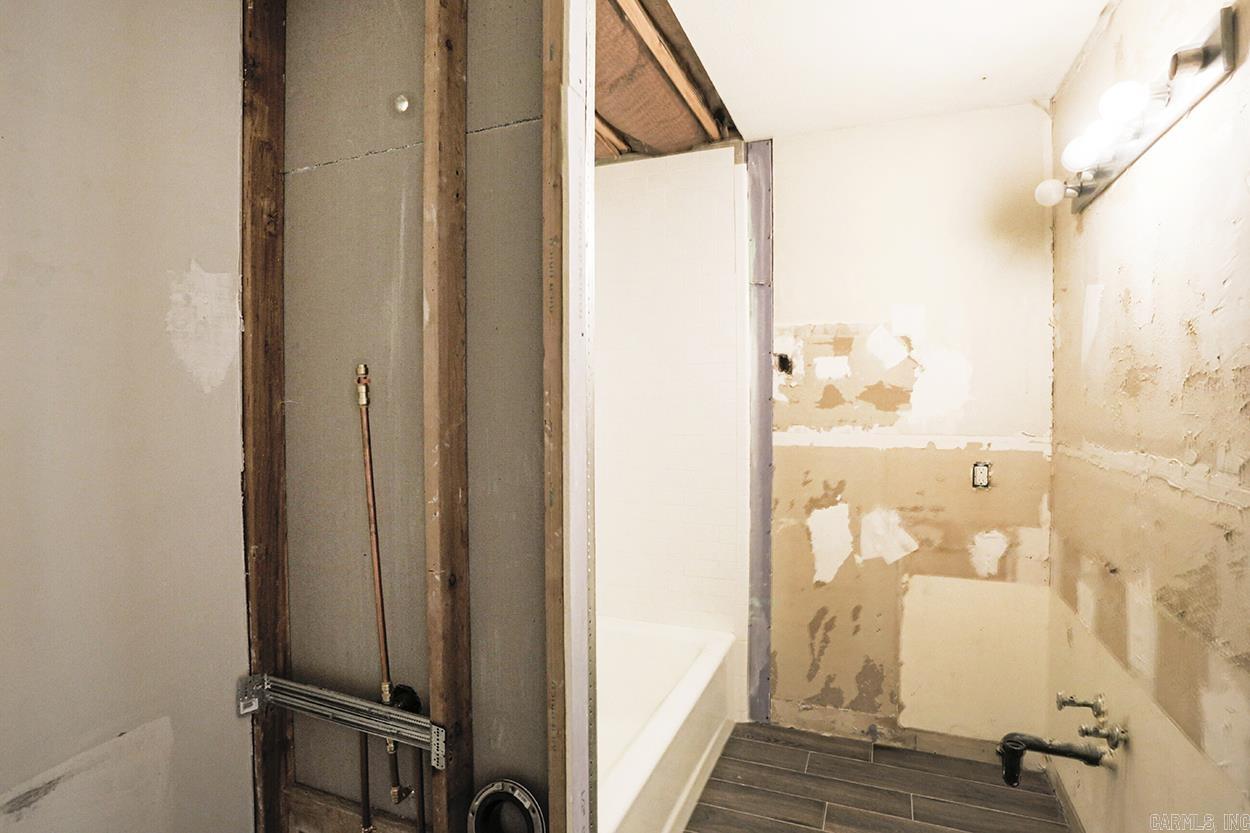 OTTER CREEK COMMUNITY - Residential