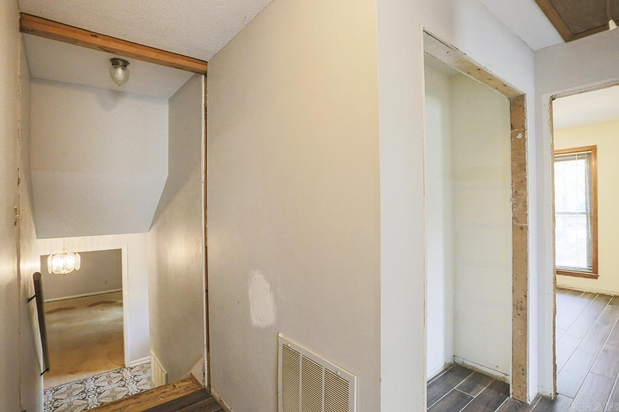 OTTER CREEK COMMUNITY - Residential