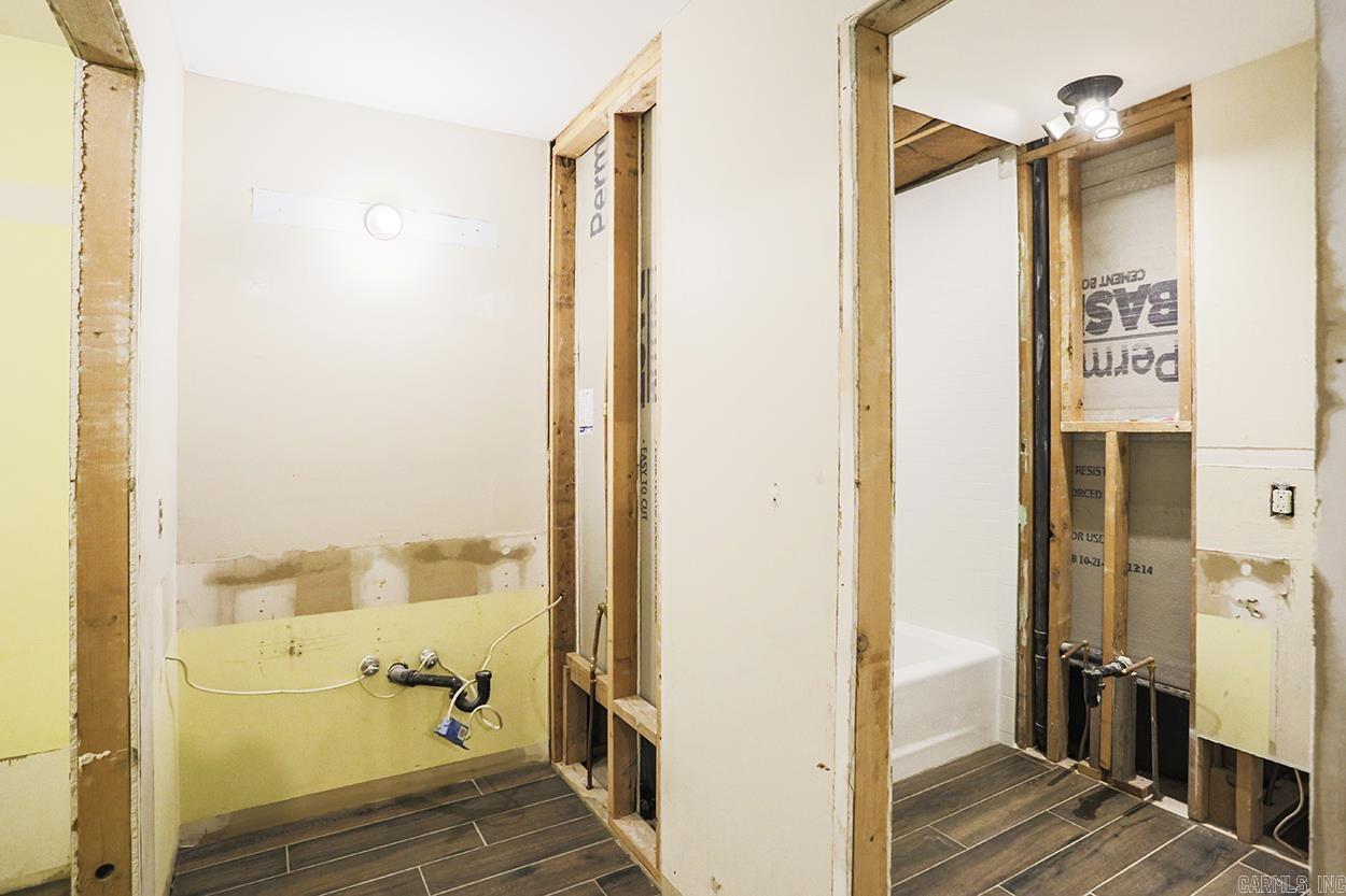 OTTER CREEK COMMUNITY - Residential