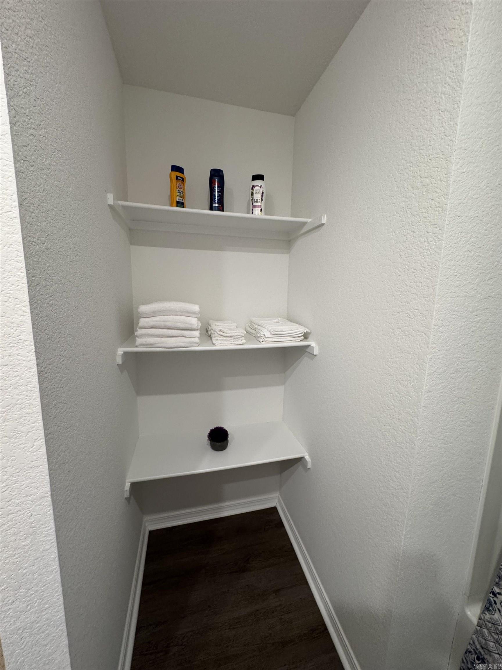 STAGECOACH MEADOWS - Residential Lease