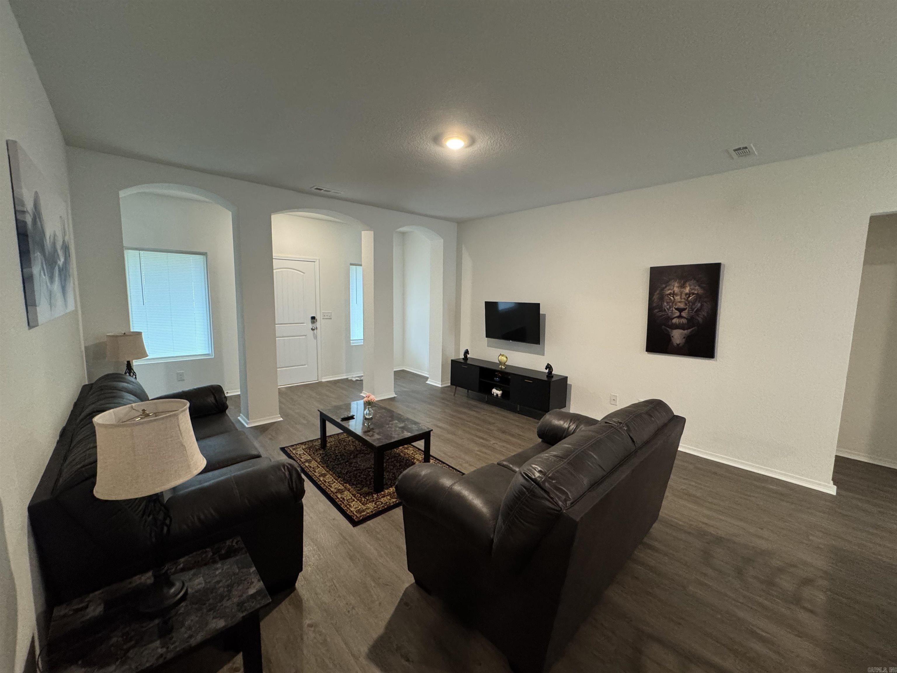 STAGECOACH MEADOWS - Residential Lease