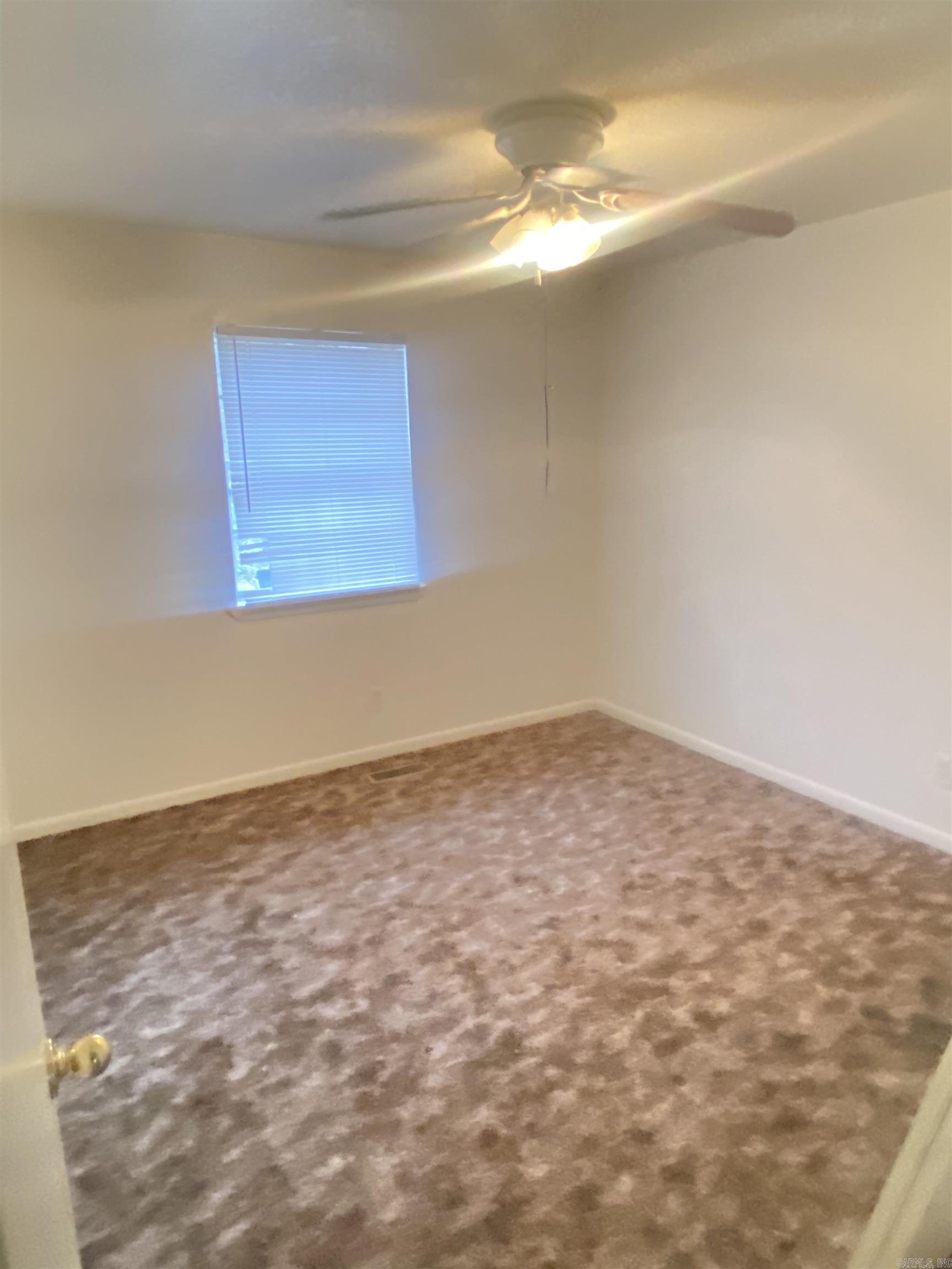 Royal Manor - Residential Income