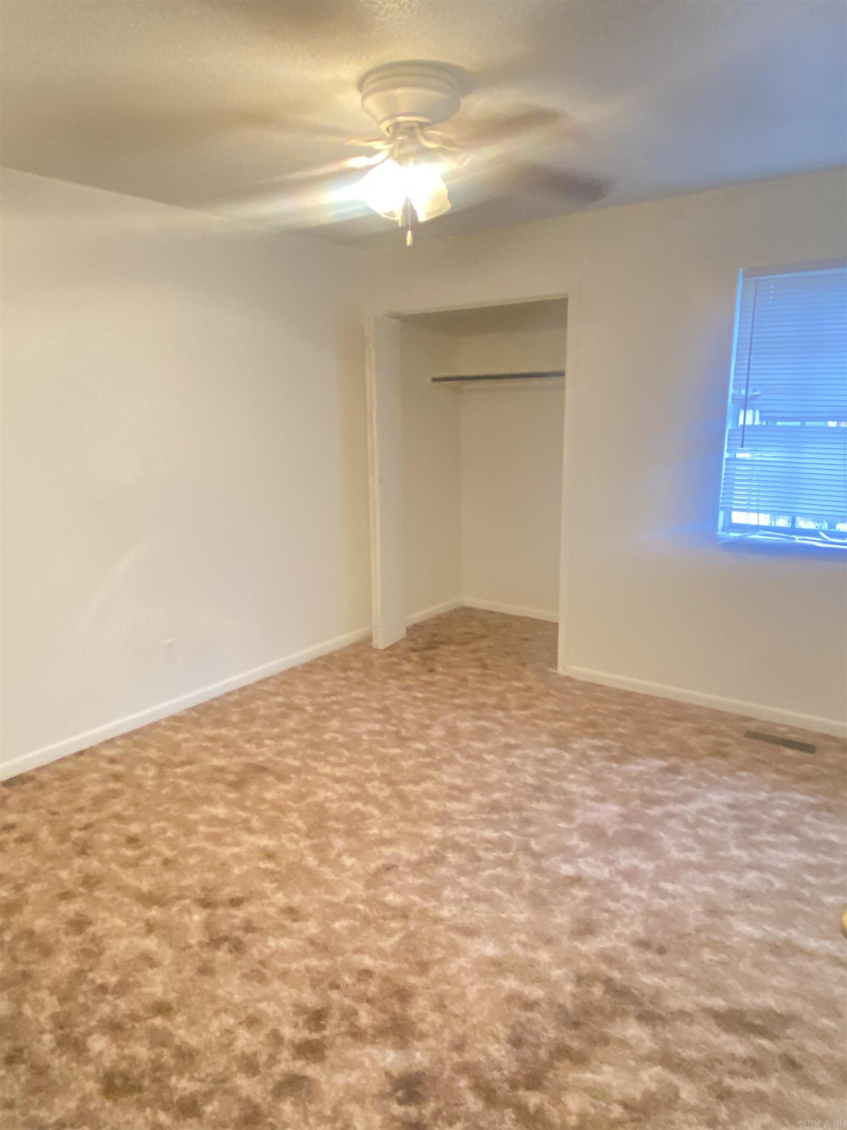 Royal Manor - Residential Income