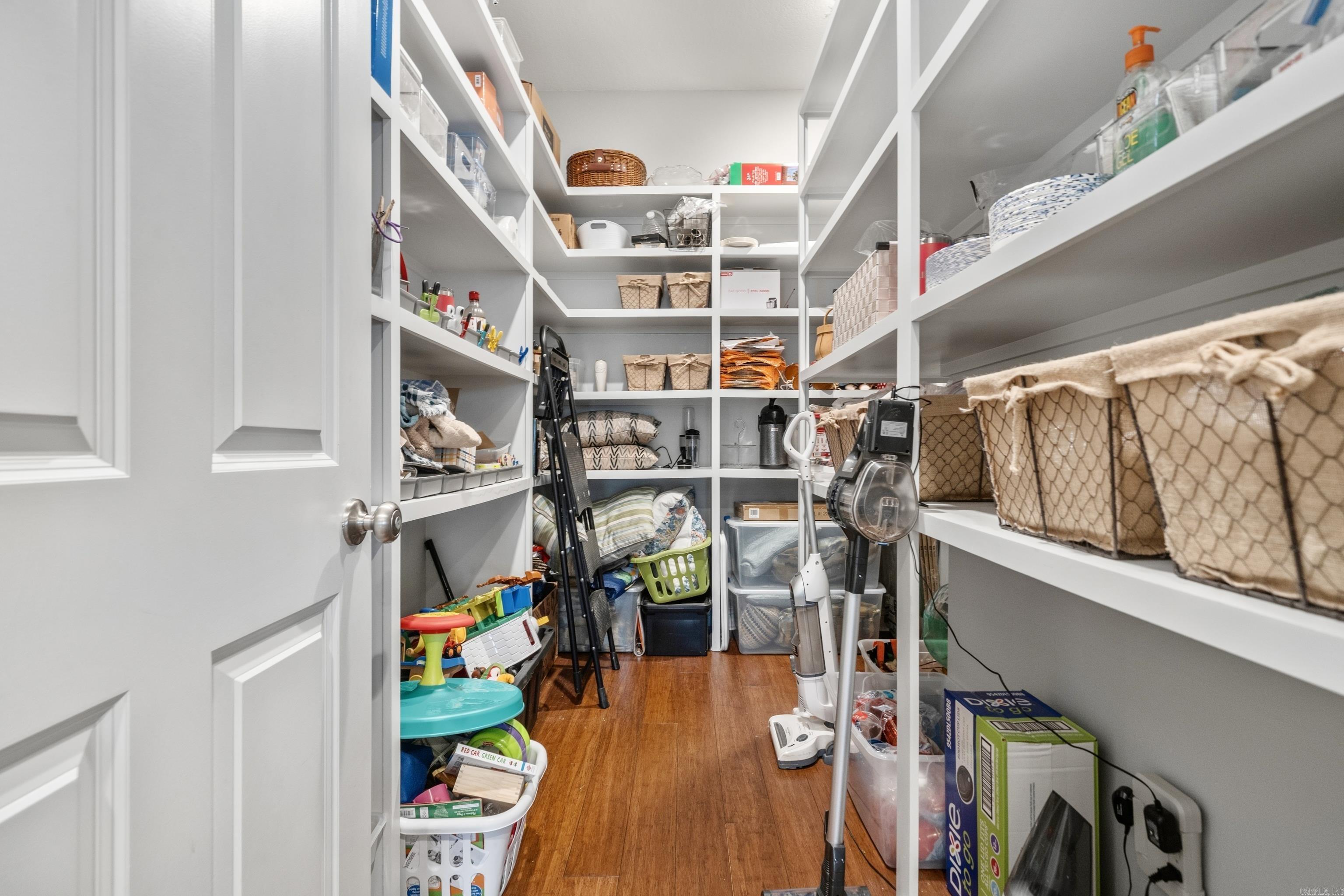 LONG POINT - Residential