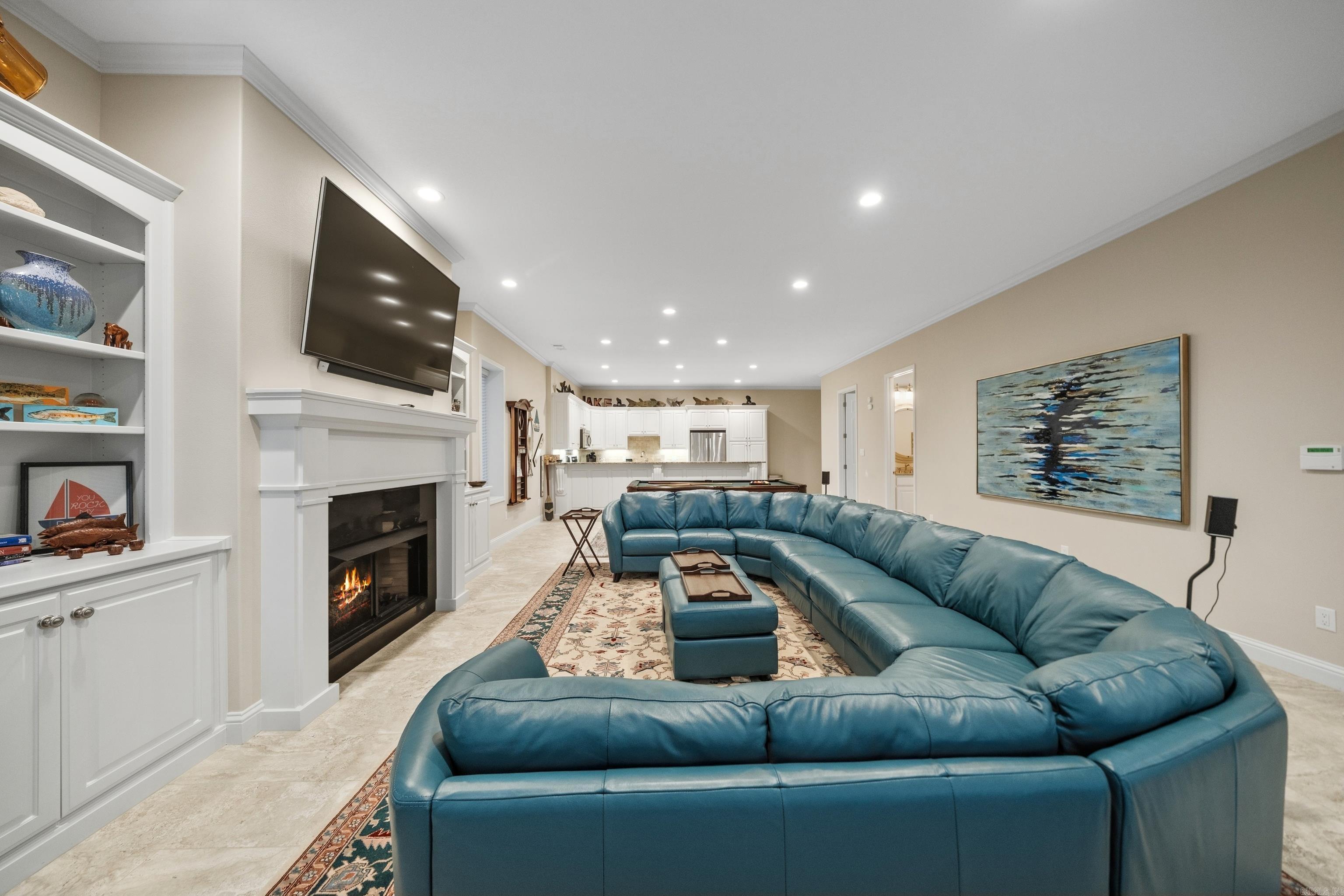 LONG POINT - Residential