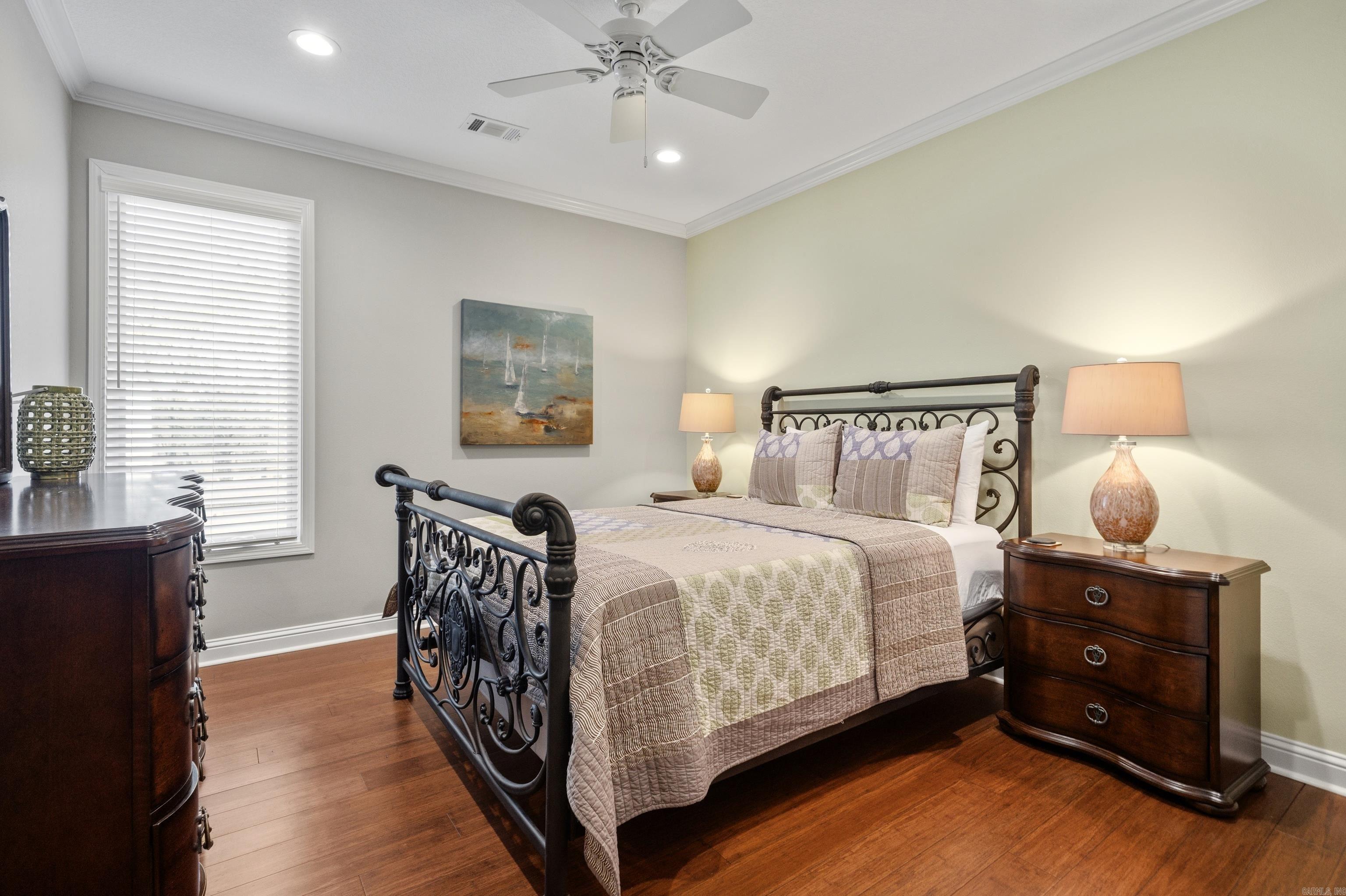 LONG POINT - Residential