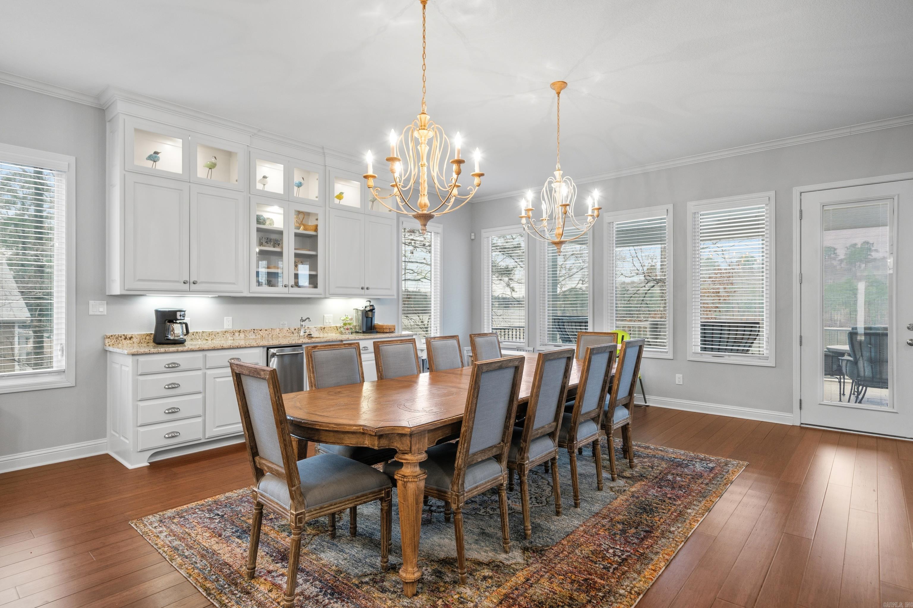 LONG POINT - Residential