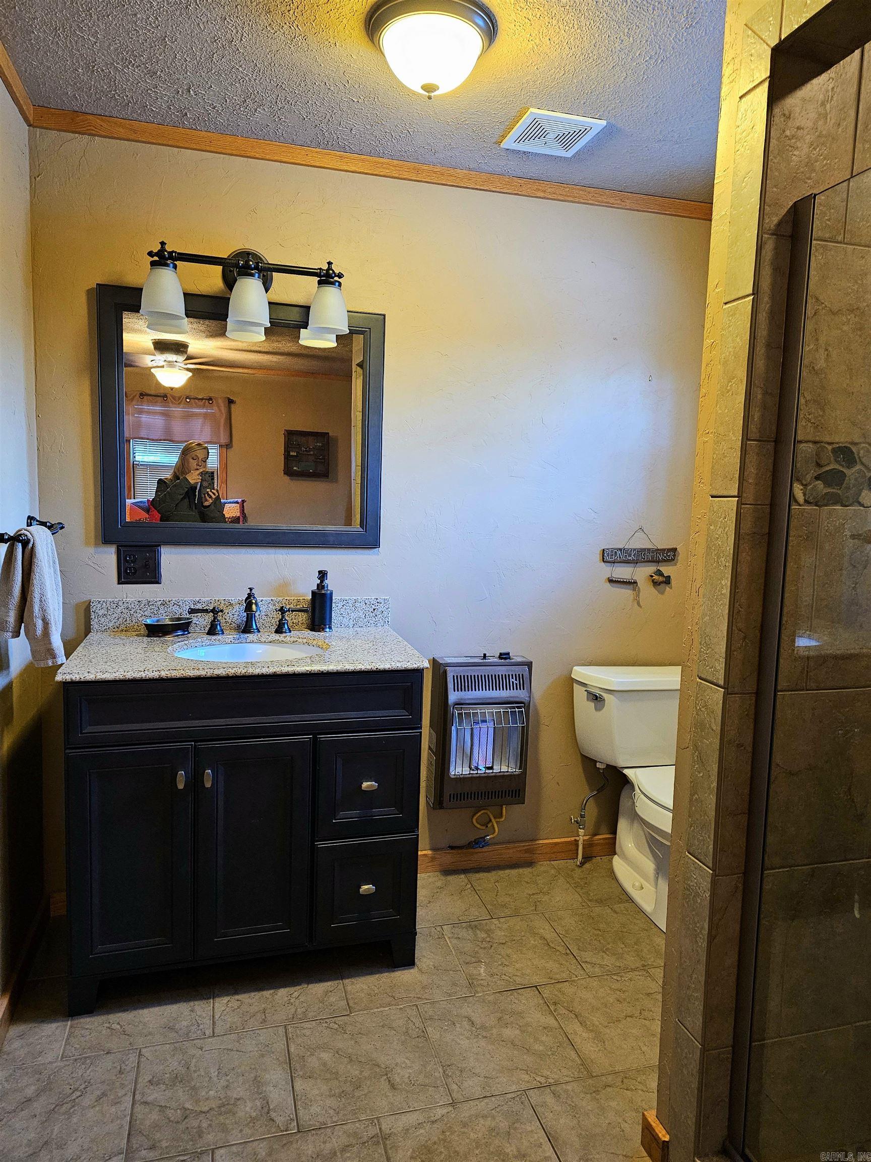 Leslie Original Town - Residential