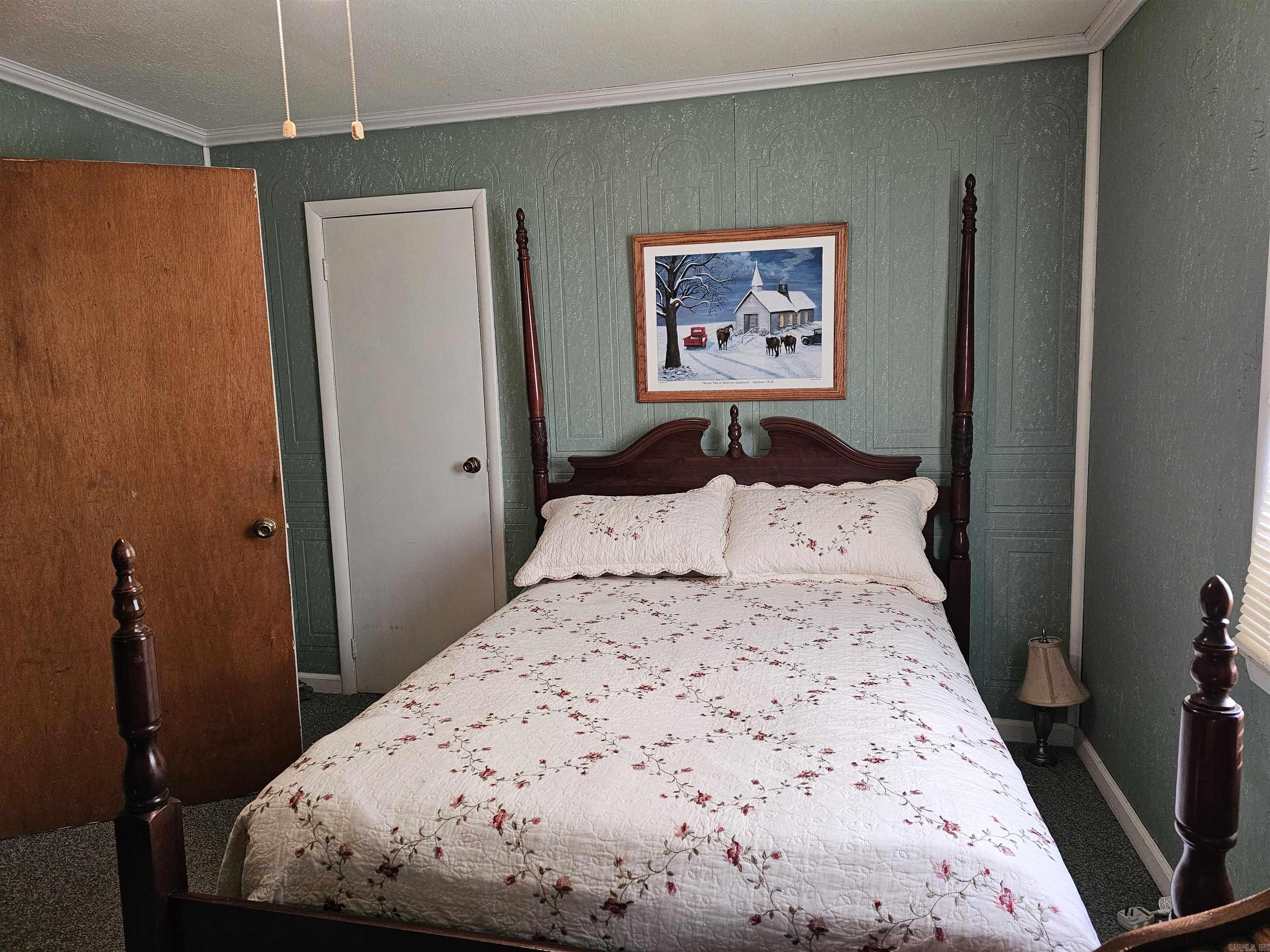 Leslie Original Town - Residential