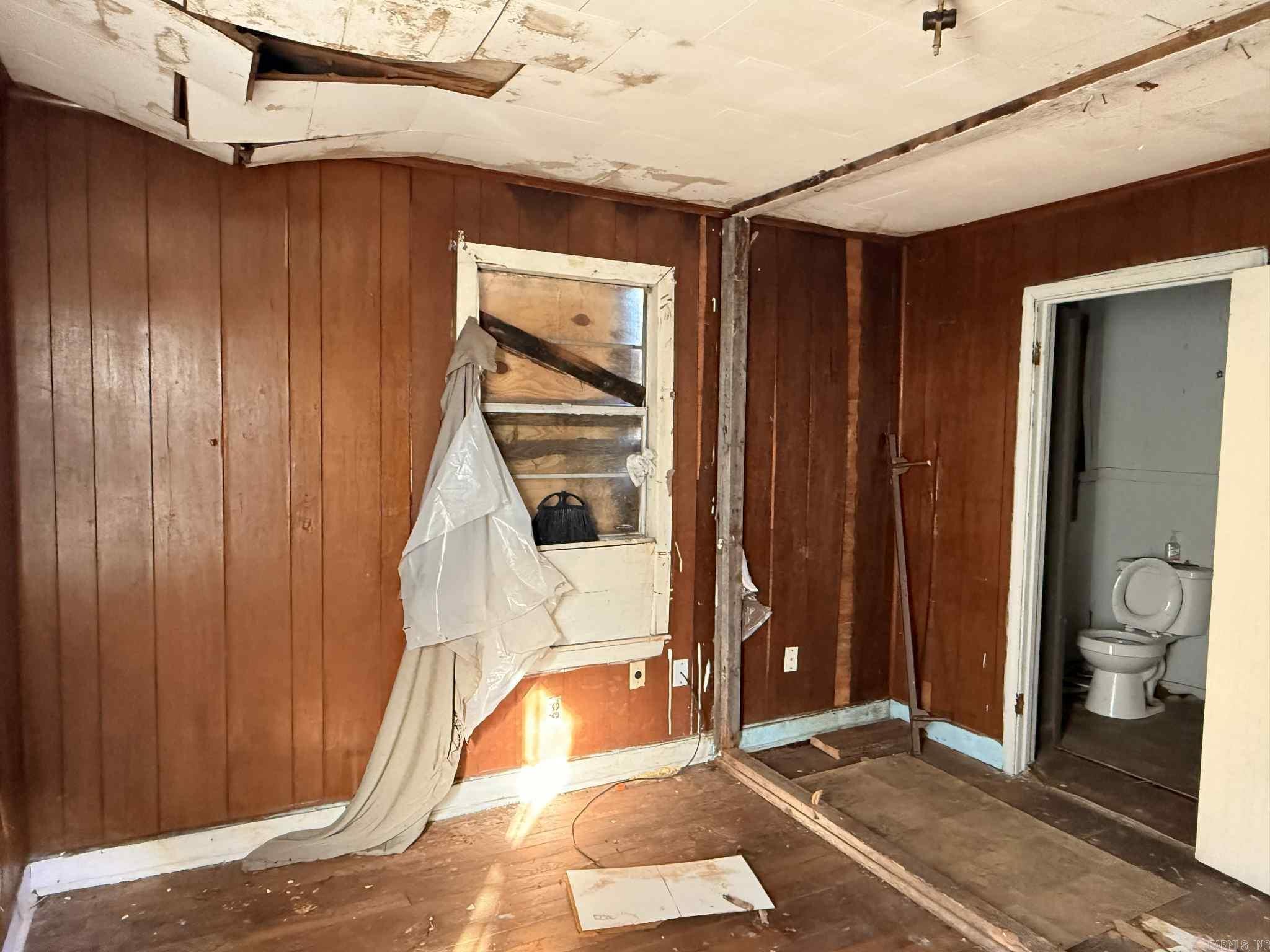 AUSTIN & TAYLOR ADDITION - Residential