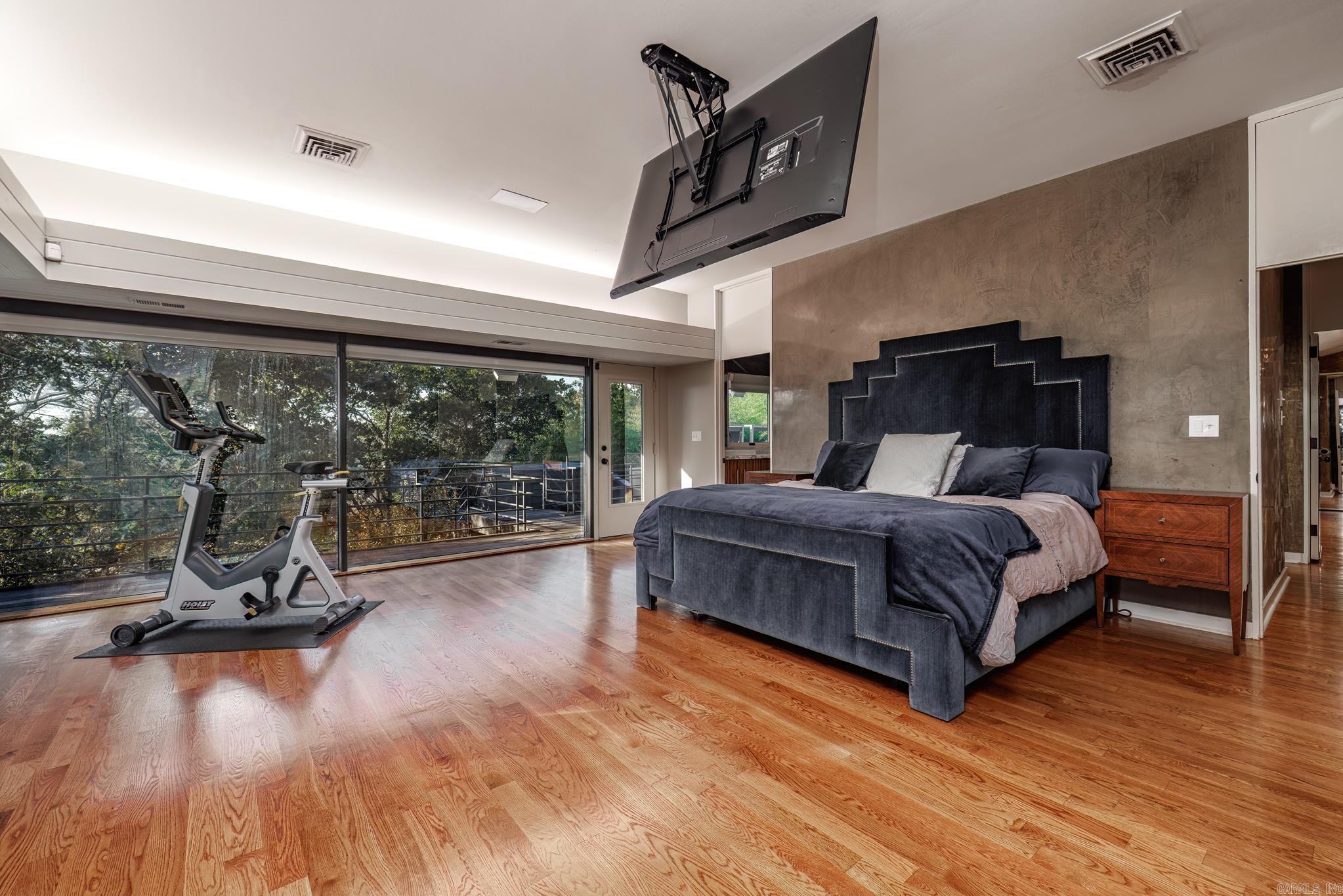 RIVERVIEW POINT - Residential