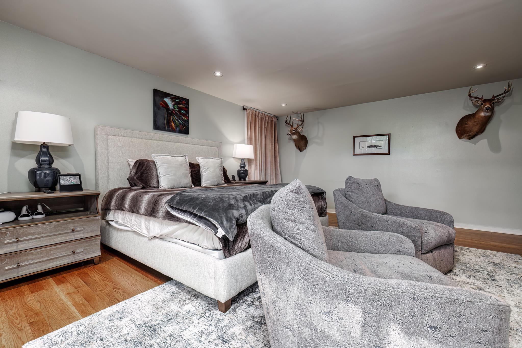 RIVERVIEW POINT - Residential