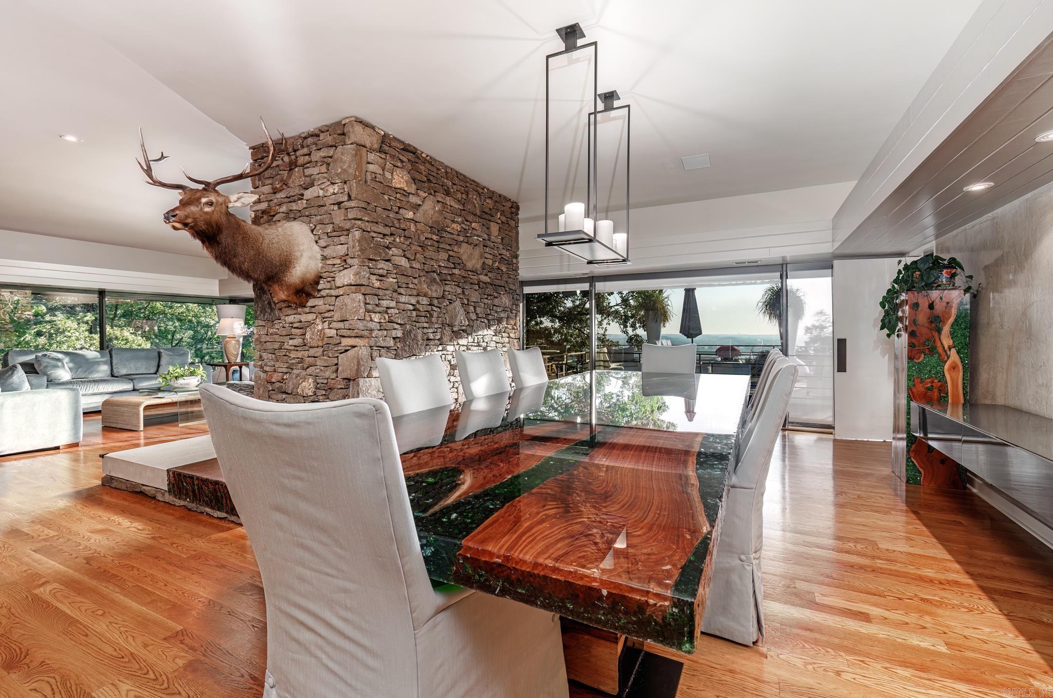 RIVERVIEW POINT - Residential