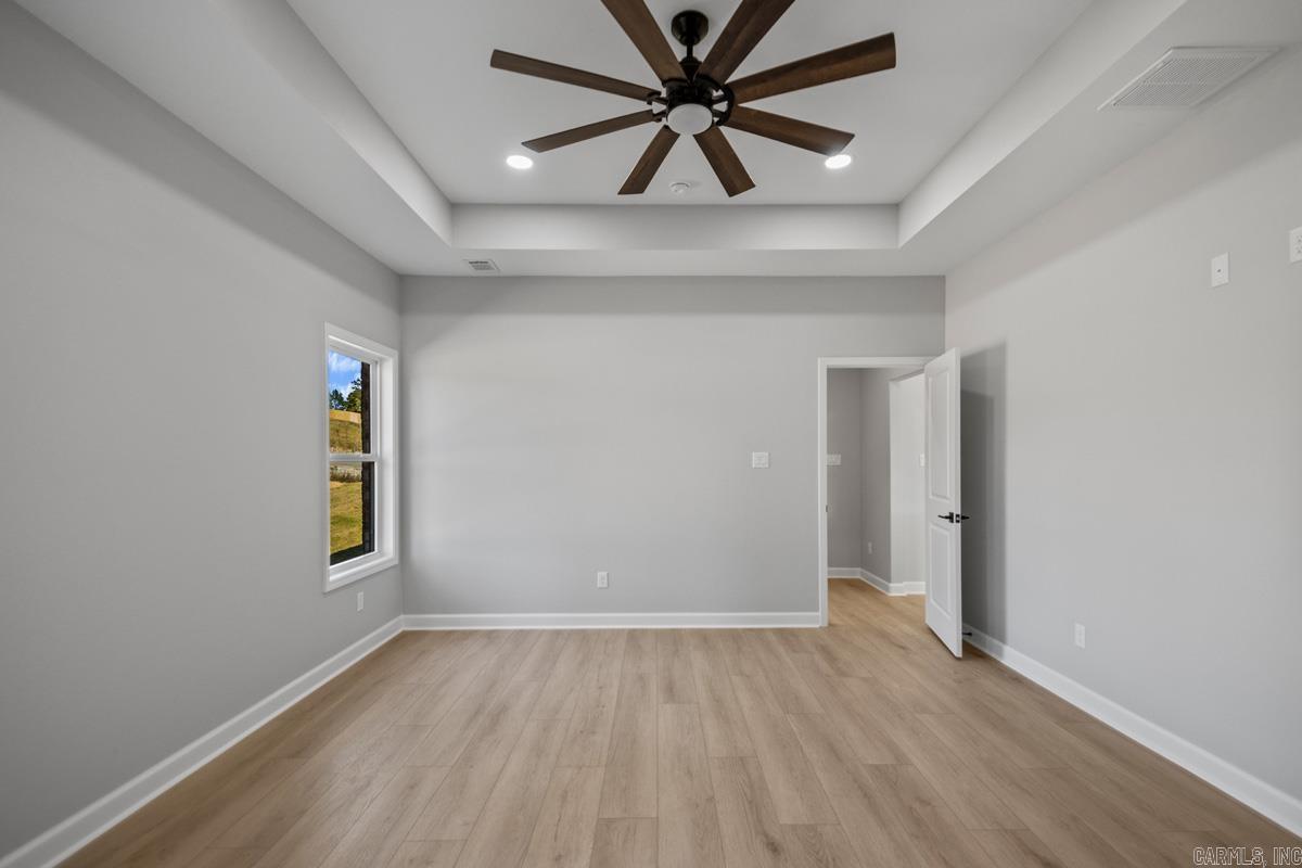 WINCHESTER ESTATES - Residential