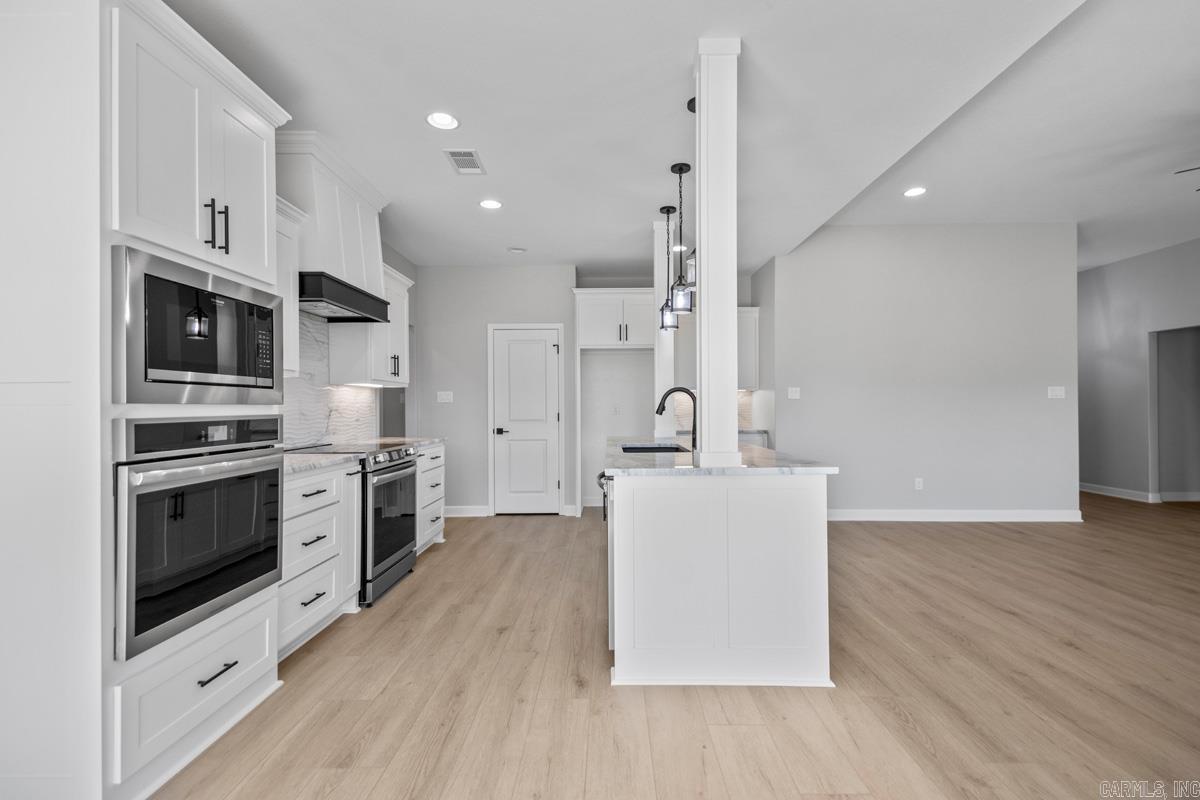 WINCHESTER ESTATES - Residential